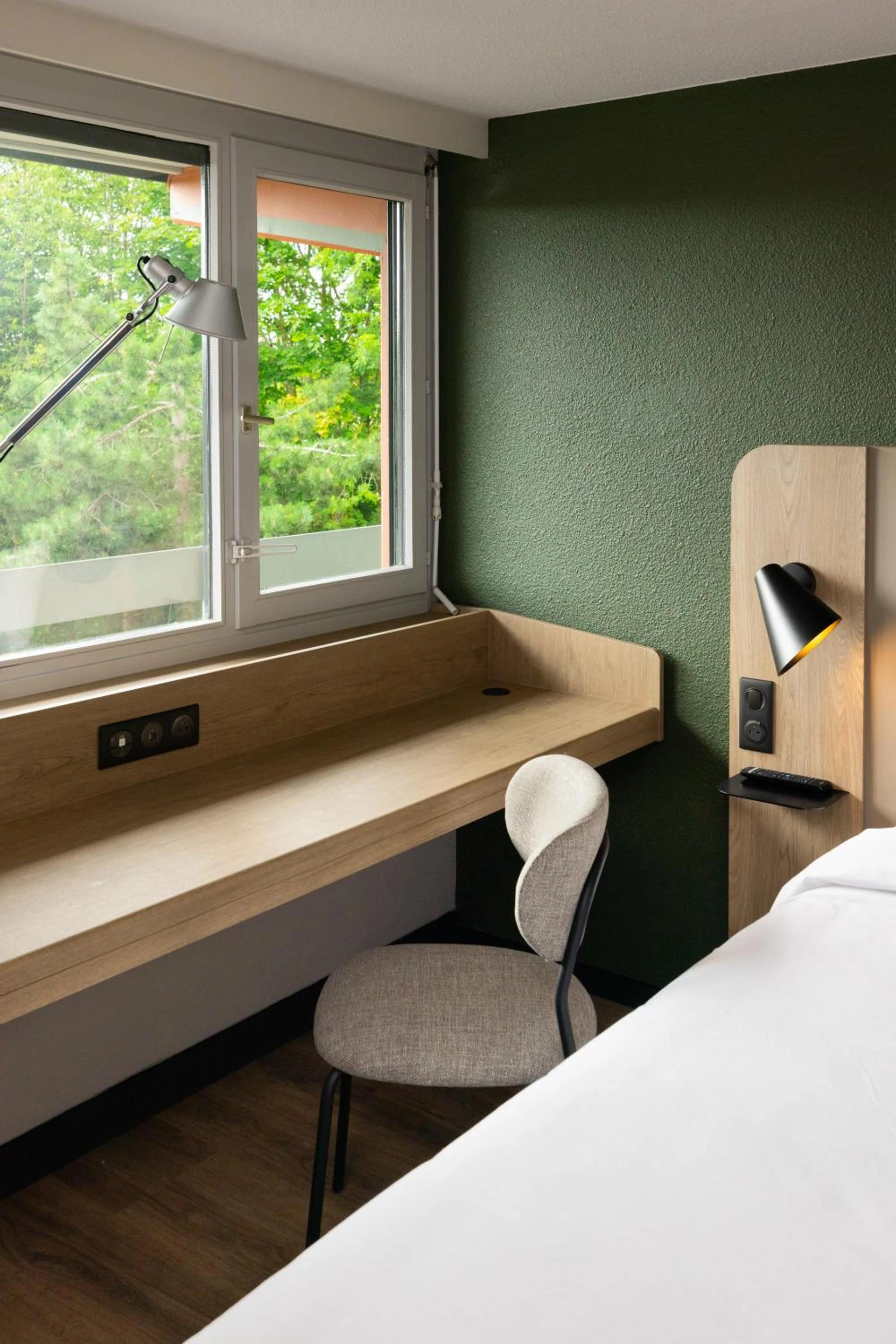 Chambre disponible pour un séminaire d'entreprise à Campanile Les Ulis - Courtaboeuf - Saint-Jacques-de-la-Lande