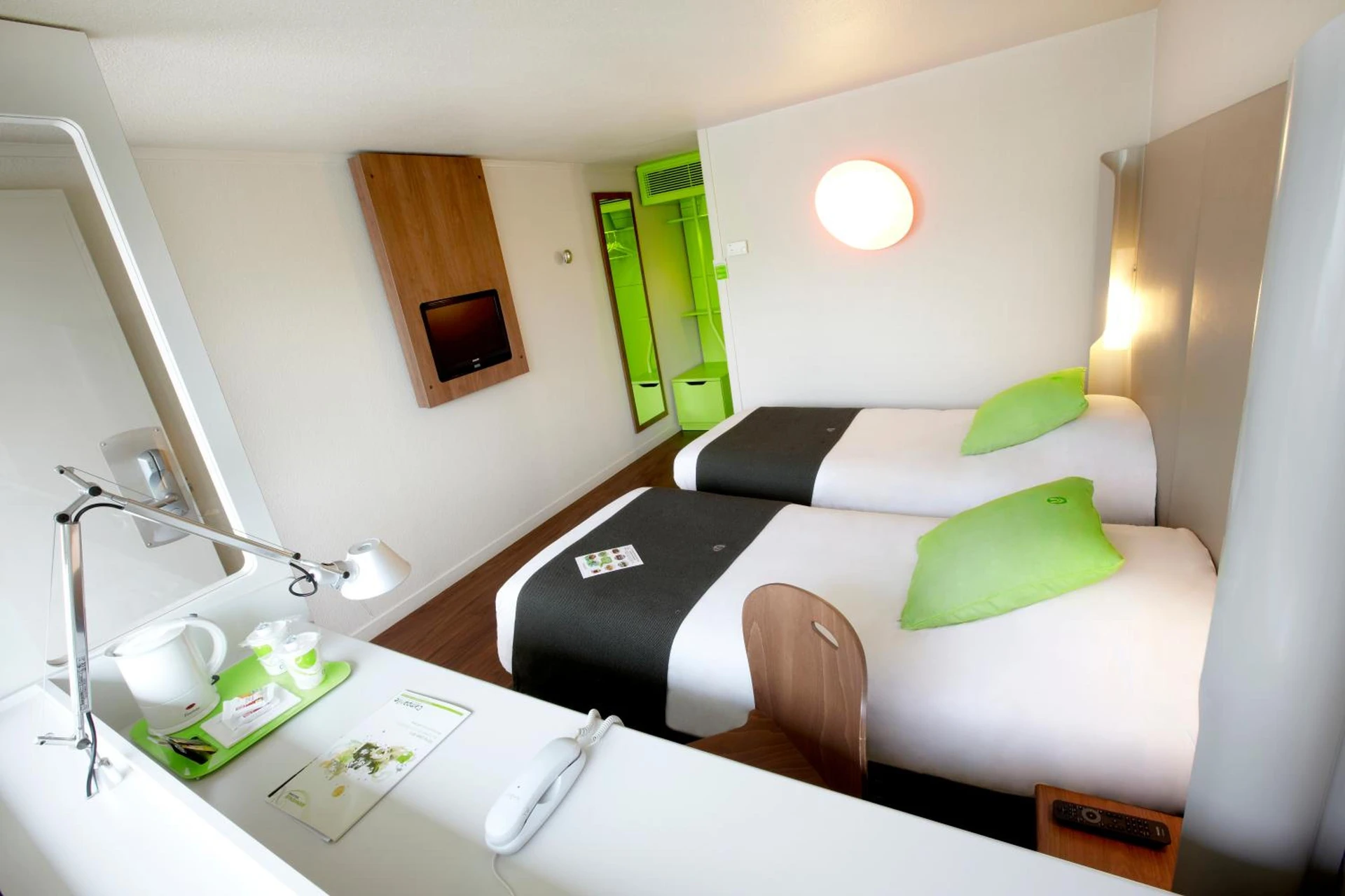 Chambre disponible pour un séminaire d'entreprise à Campanile Lille Nord Wasquehal - Wasquehal