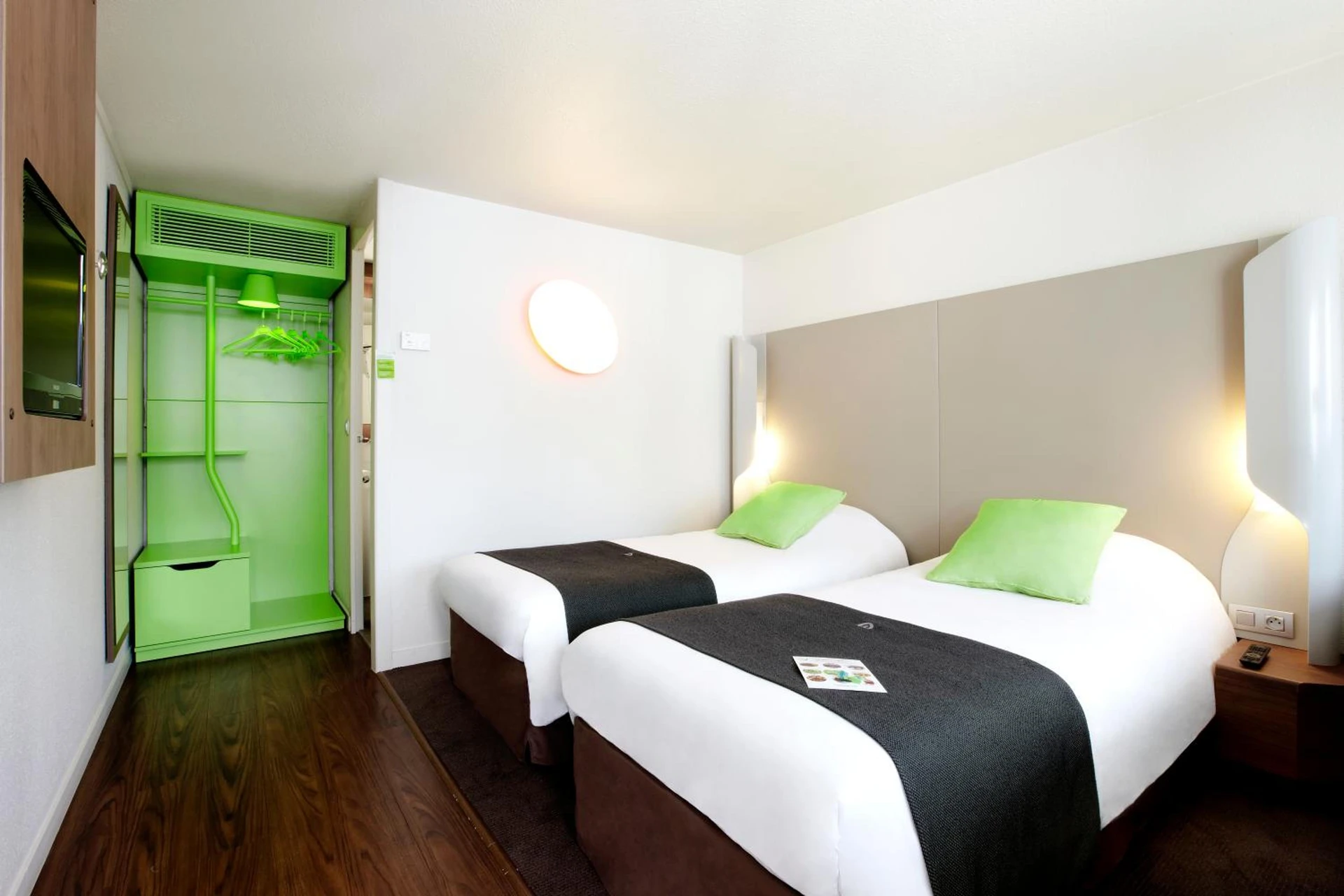 Chambre disponible pour un séminaire d'entreprise à Campanile Lille Nord Wasquehal - Wasquehal
