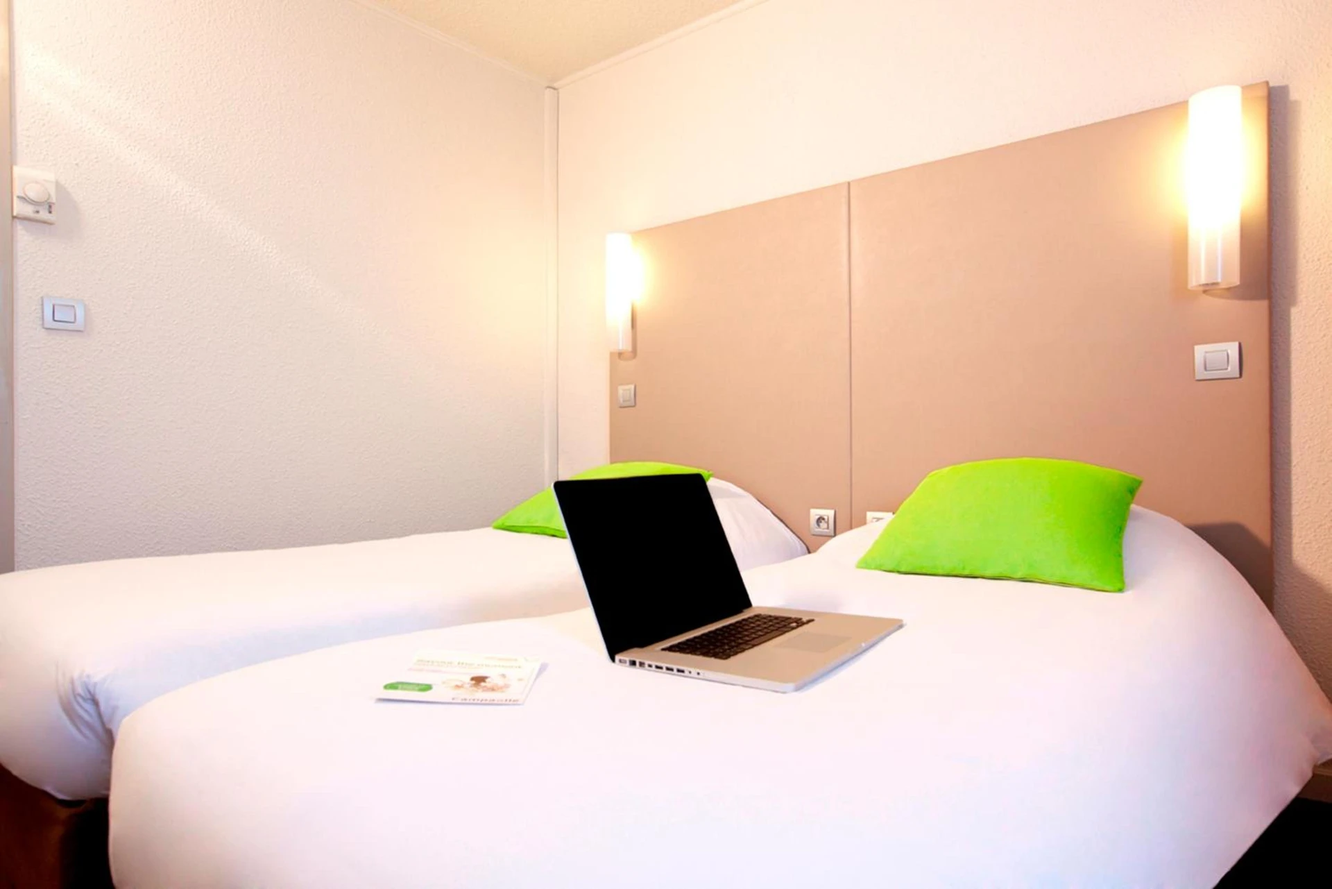 Chambre à Campanile Lyon Nord - Ecully - Organiser un séminaire d'entreprise à Écully