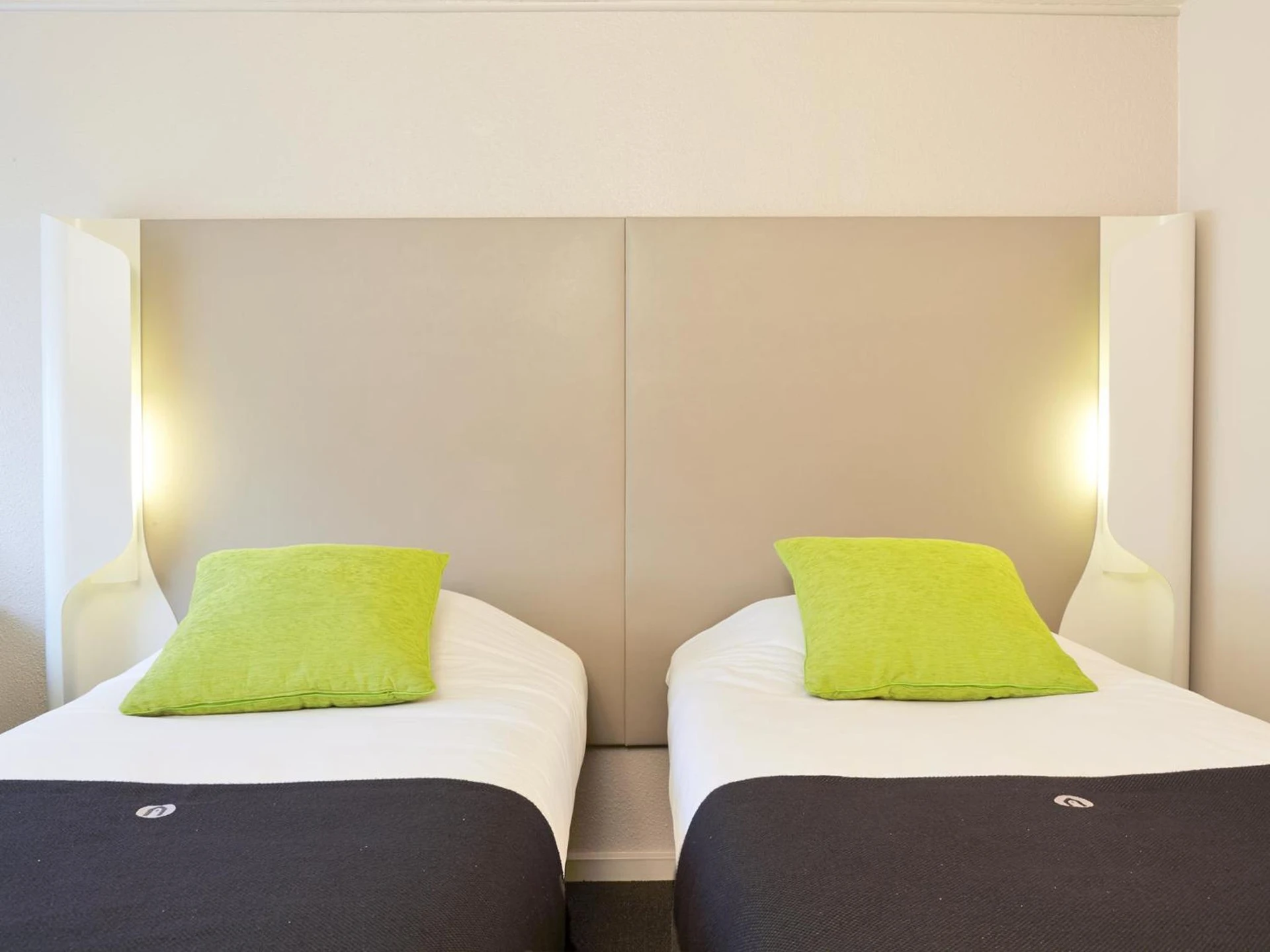 Magnifique chambre pour un séminaire d'entreprise à Campanile Lyon Sud Feyzin - Feyzin
