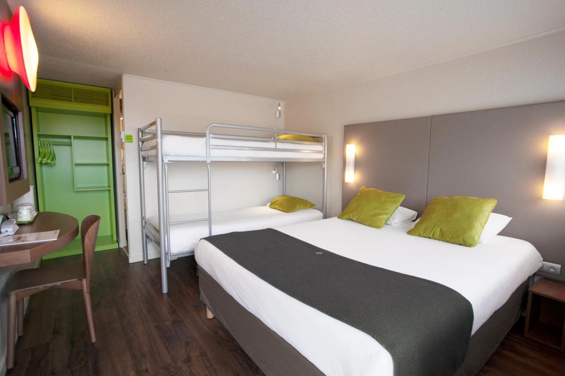 Chambre disponible pour un séminaire d'entreprise à Campanile Mâcon Sud - Chaintré - Chaintré