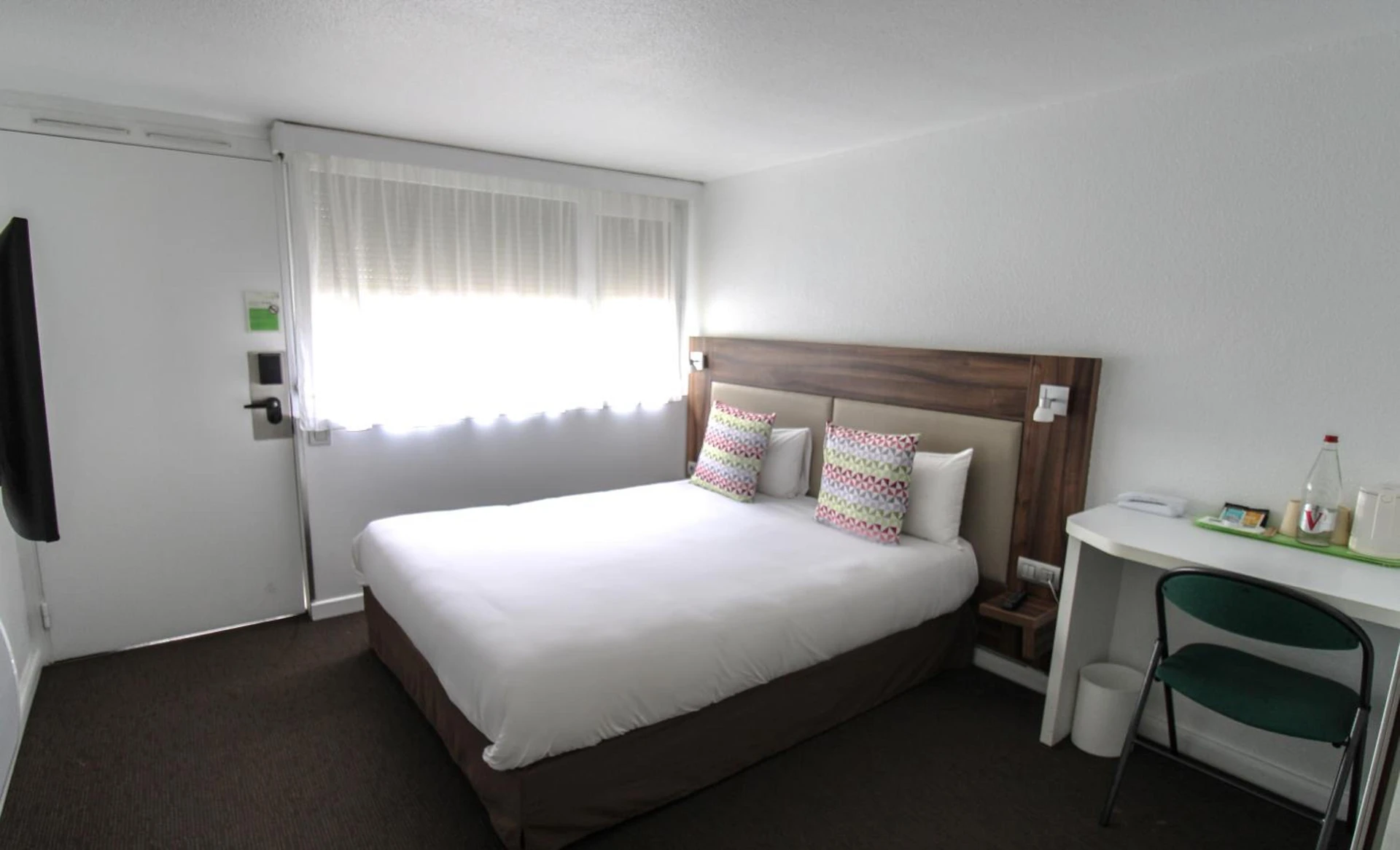 Chambre disponible pour un séminaire d'entreprise à Campanile Melun Sénart - Vert-Saint-Denis