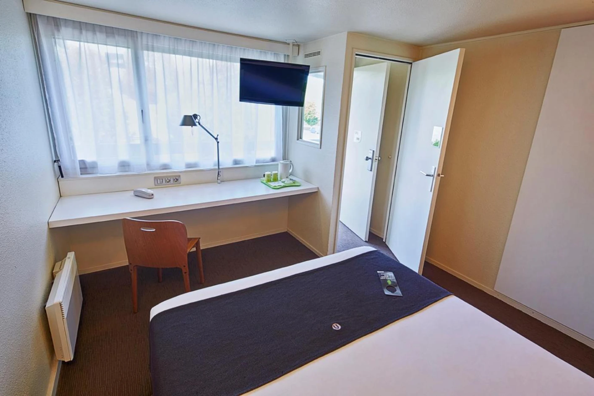 Magnifique chambre pour un séminaire d'entreprise à Campanile Melun Sénart - Vert-Saint-Denis