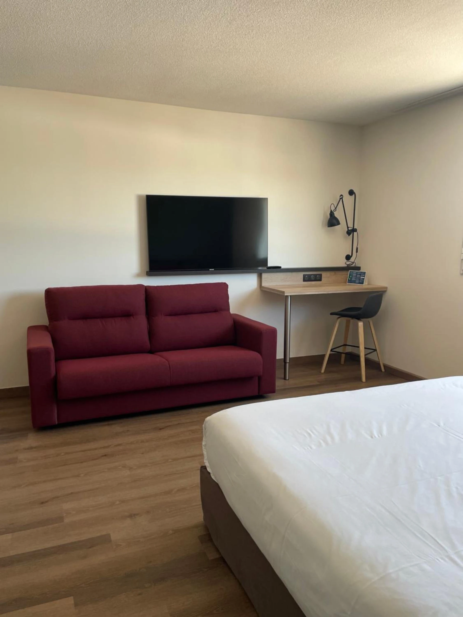 Chambre disponible pour un séminaire d'entreprise à Campanile Montpellier Ouest - Croix D'Argent - Montpellier