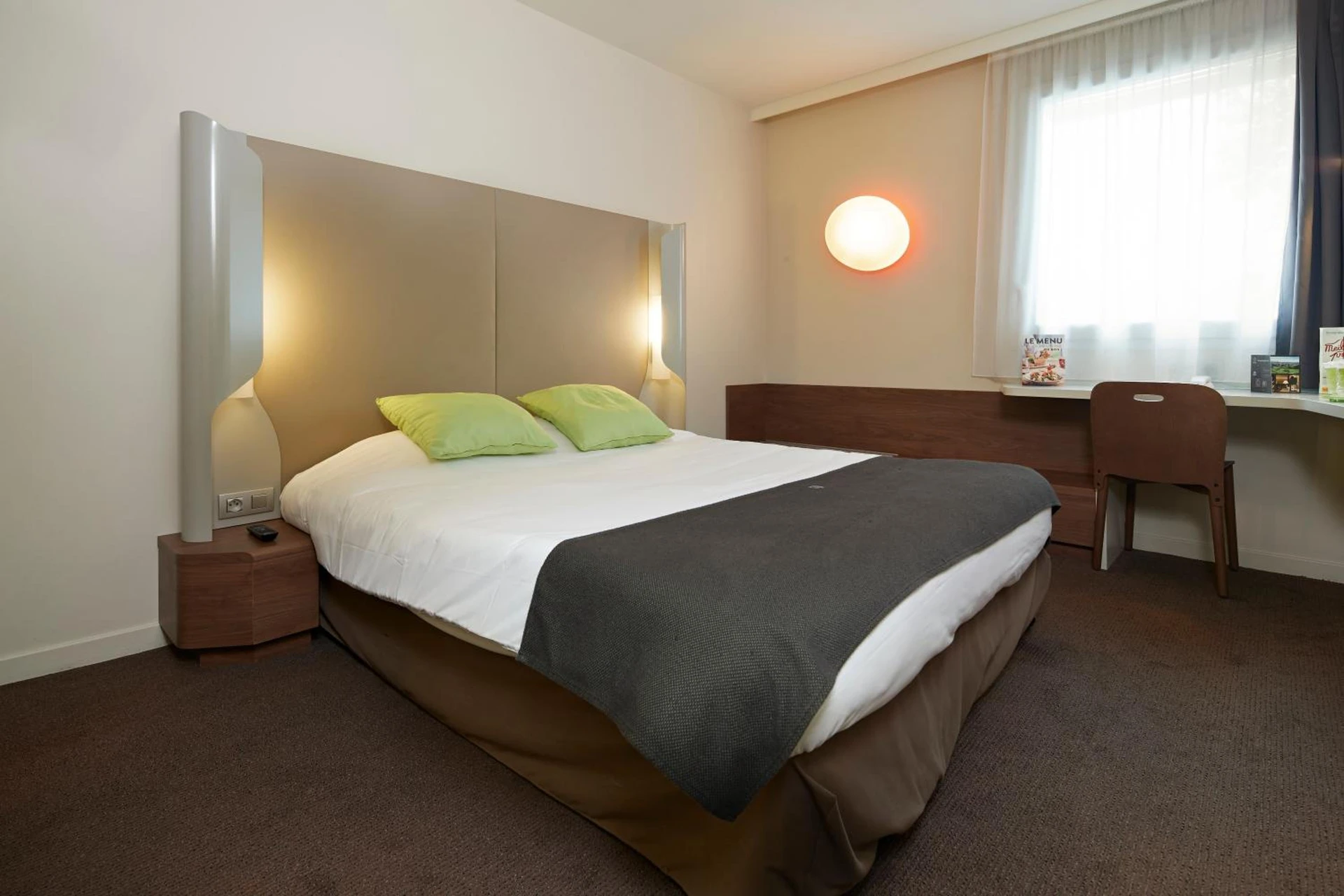 Magnifique chambre pour un séminaire d'entreprise à Campanile Nantes Centre - Saint Jacques - Paris
