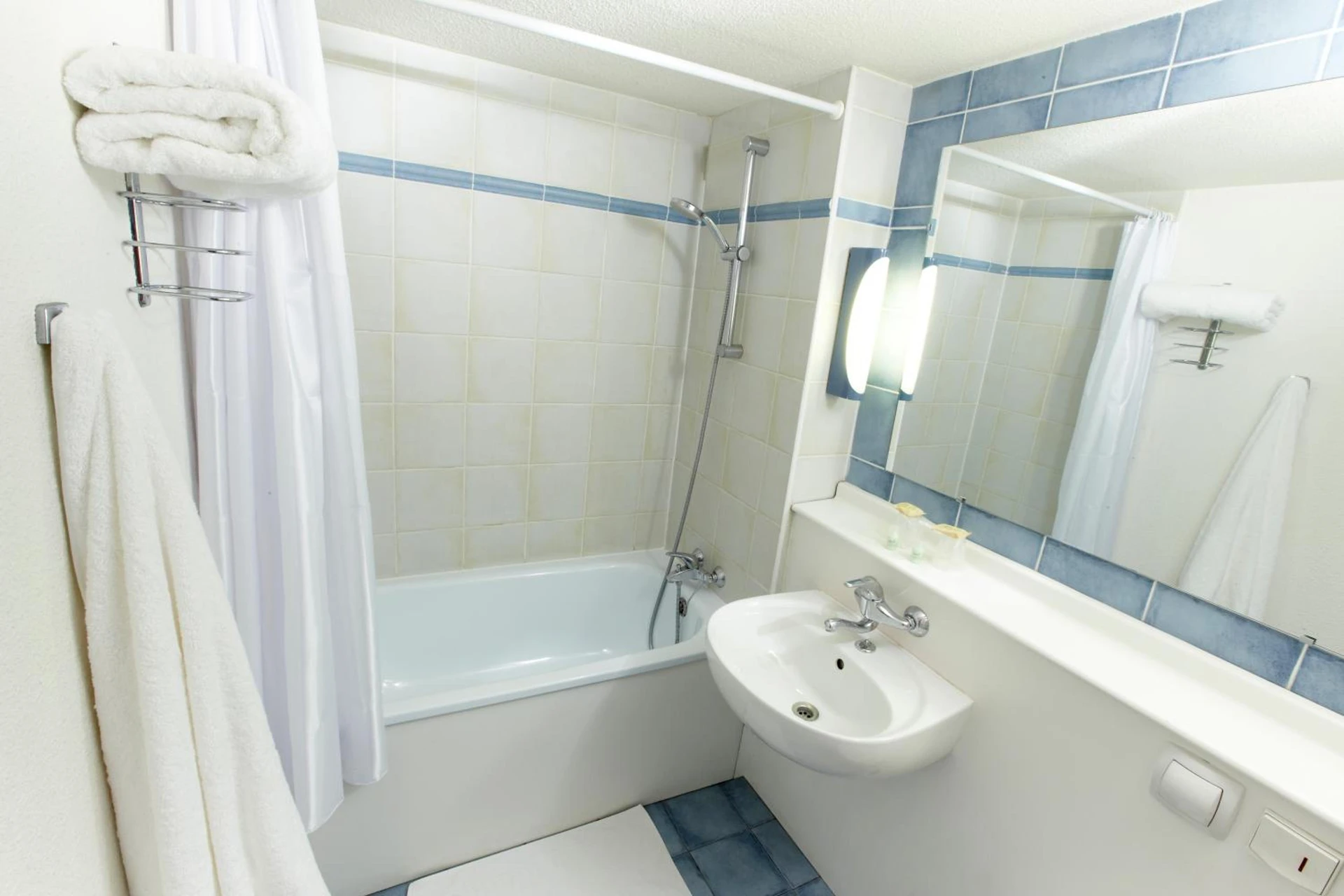 Chambre disponible pour un séminaire d'entreprise à Campanile Nevers Nord - Varennes-Vauzelles - Varennes-Vauzelles