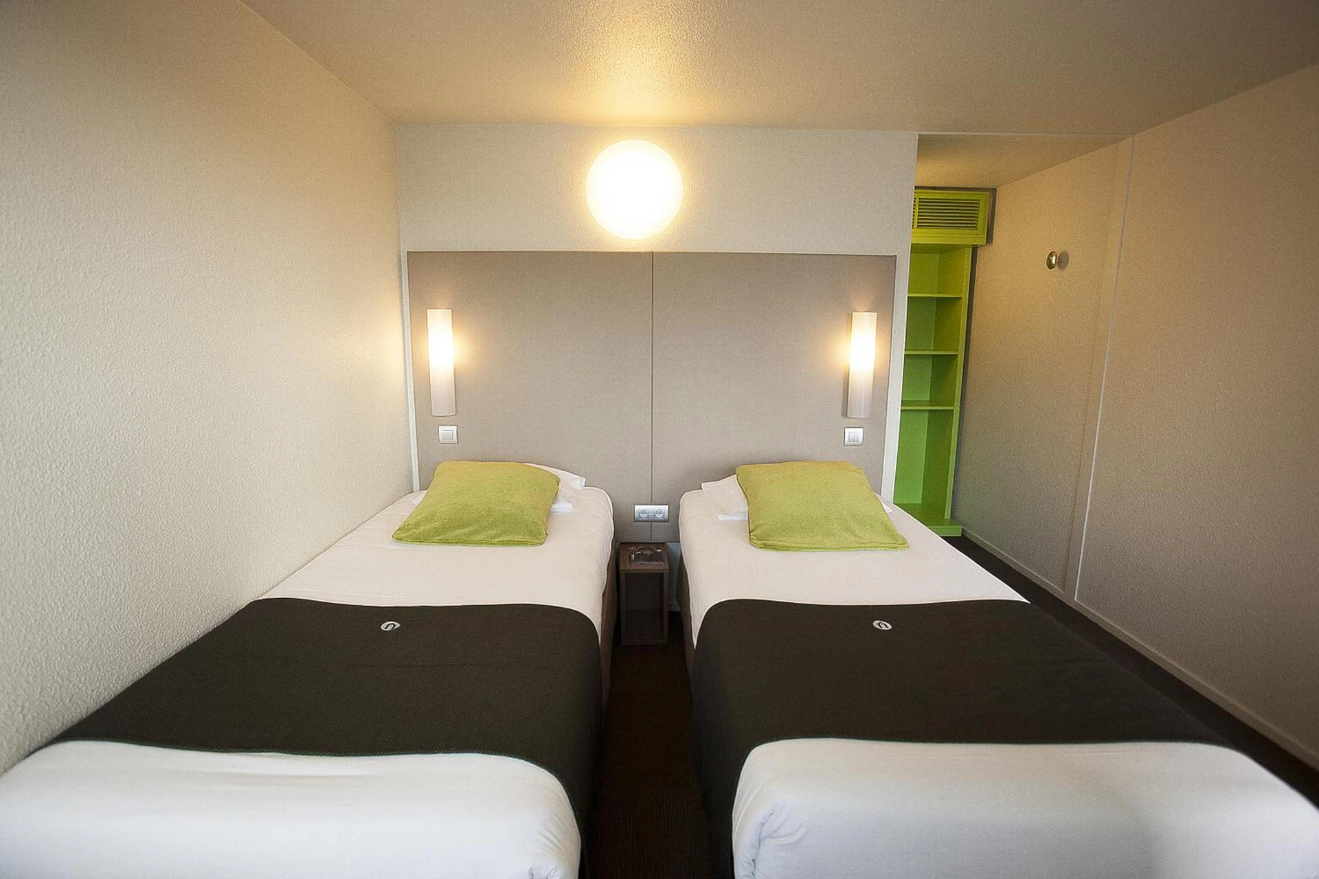 Chambre disponible pour un séminaire d'entreprise à Campanile Nîmes Sud - Caissargues - Caissargues