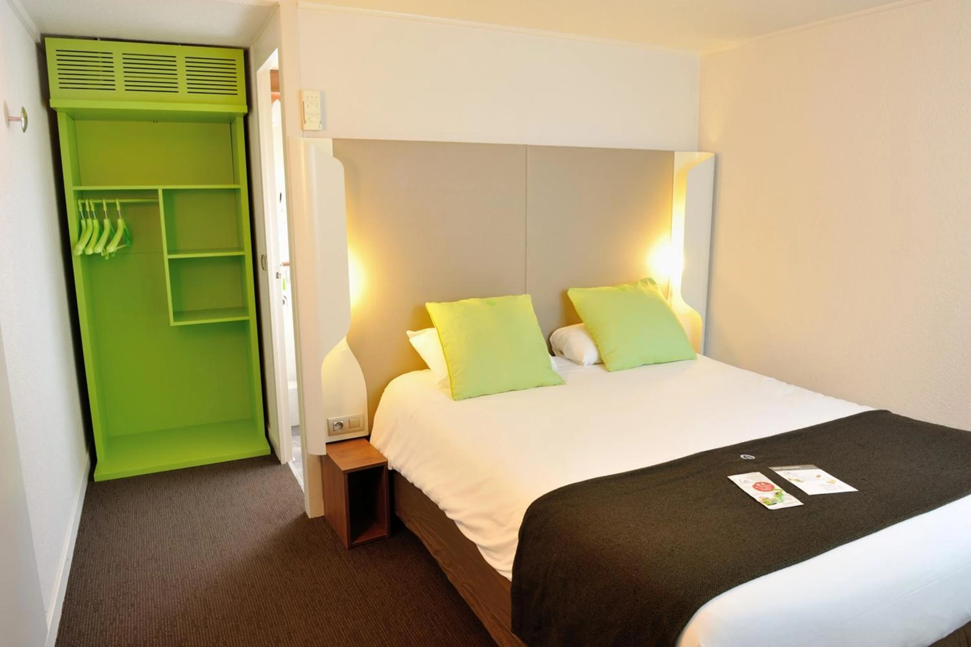 Chambre disponible pour un séminaire d'entreprise à Campanile Orléans Ouest ~ La Chapelle-St-Mesmin - La Chapelle-Saint-Mesmin