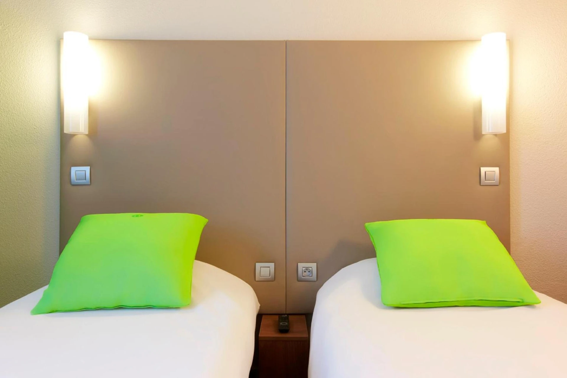 Magnifique chambre pour un séminaire d'entreprise à Campanile Paris Est Bobigny - Bobigny