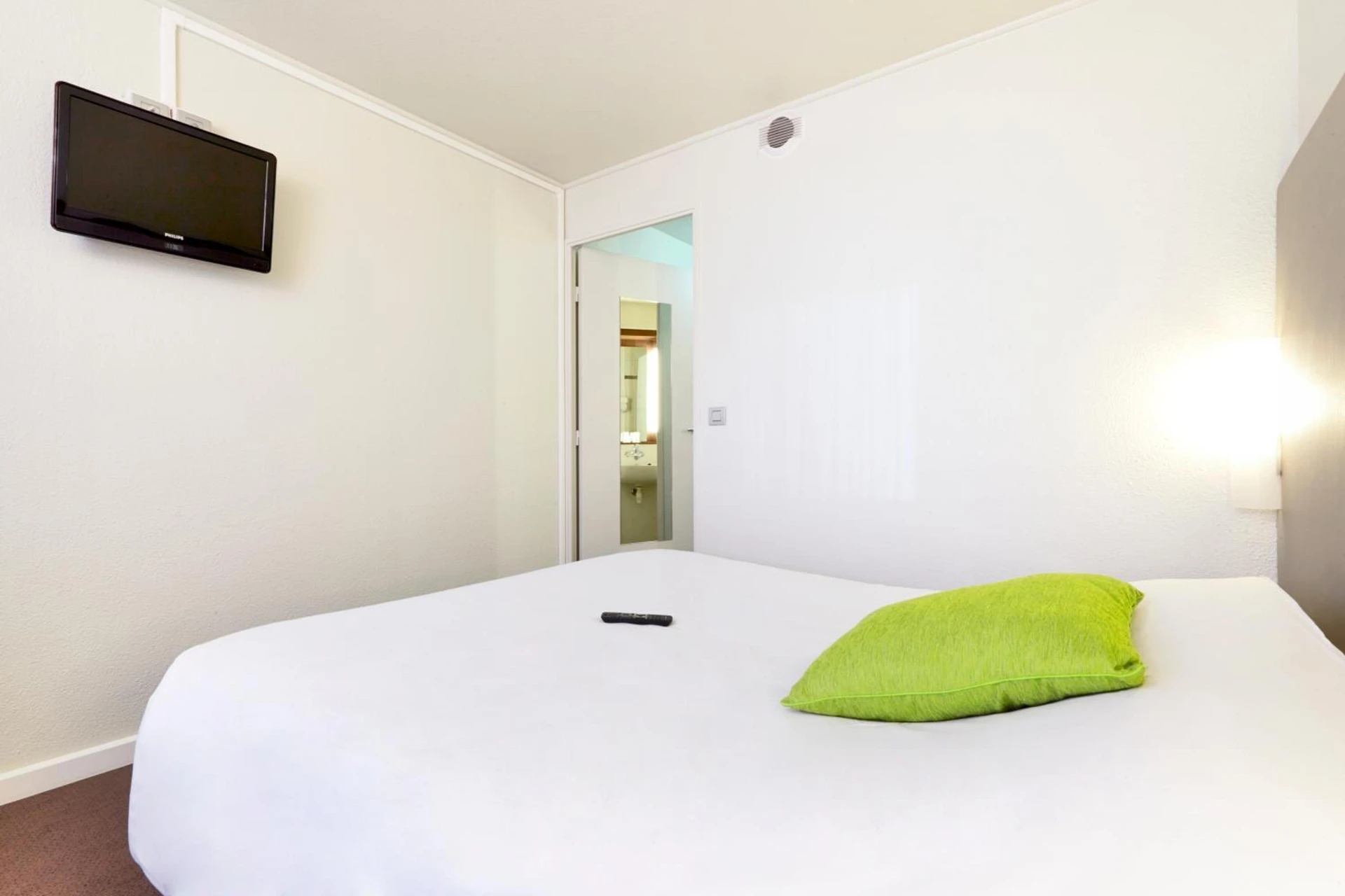 Chambre disponible pour un séminaire d'entreprise à Campanile Paris Est - Porte de Bagnolet - Bagnolet