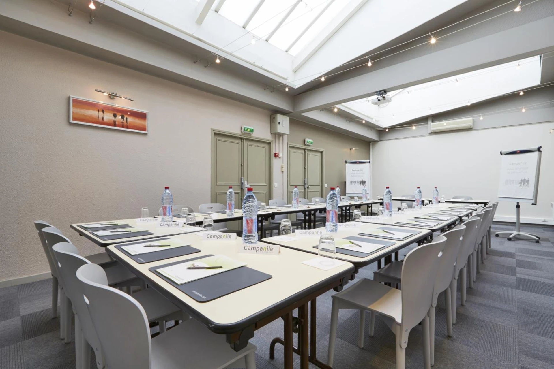 Lieu convivial pour un séminaire d'entreprise à Campanile Paris Ouest - Porte de Champerret Levallois - Levallois-Perret - En savoir plus 