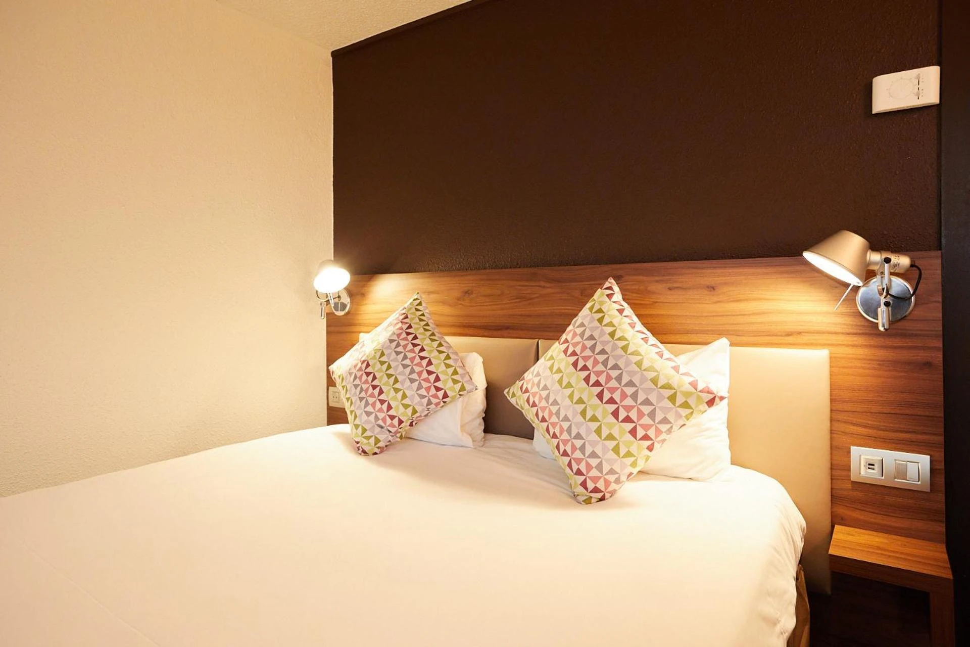 Chambre disponible pour un séminaire d'entreprise à Campanile Pau Est-Bizanos - Pau