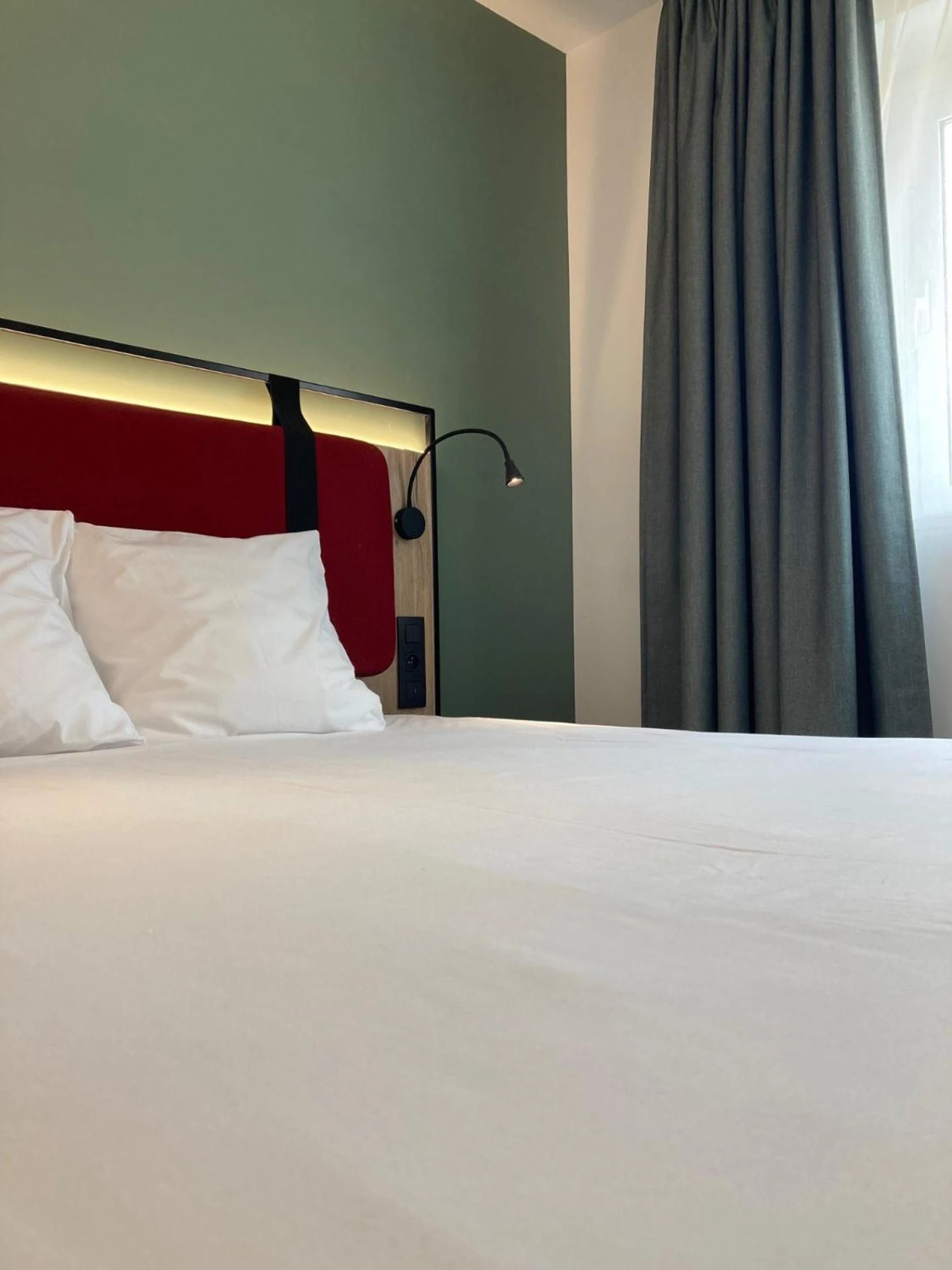 Chambre disponible pour un séminaire d'entreprise à Campanile Perpignan Nord - Aéroport - Rivesaltes