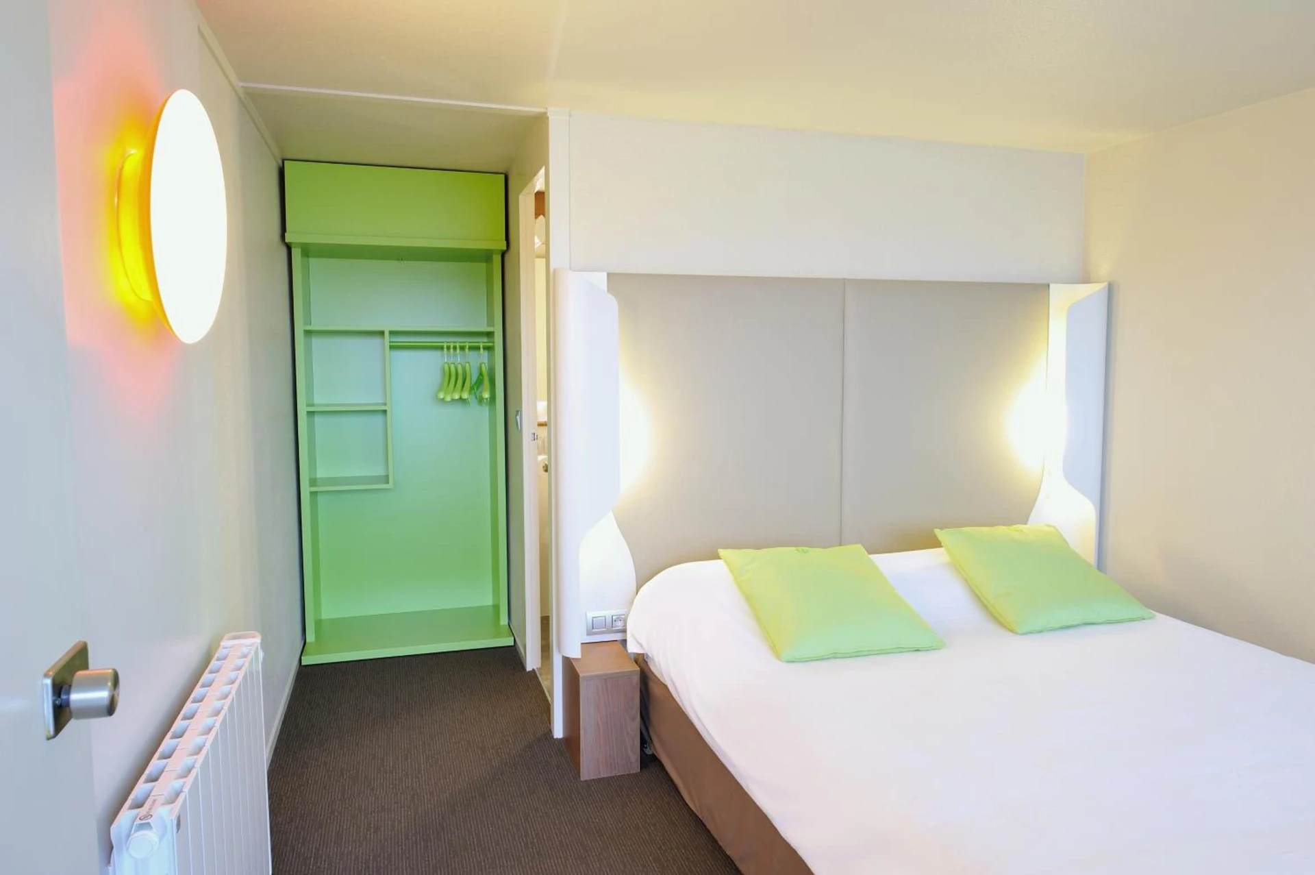 Chambre à Campanile Reims Est - Taissy - Organiser un séminaire d'entreprise à Reims