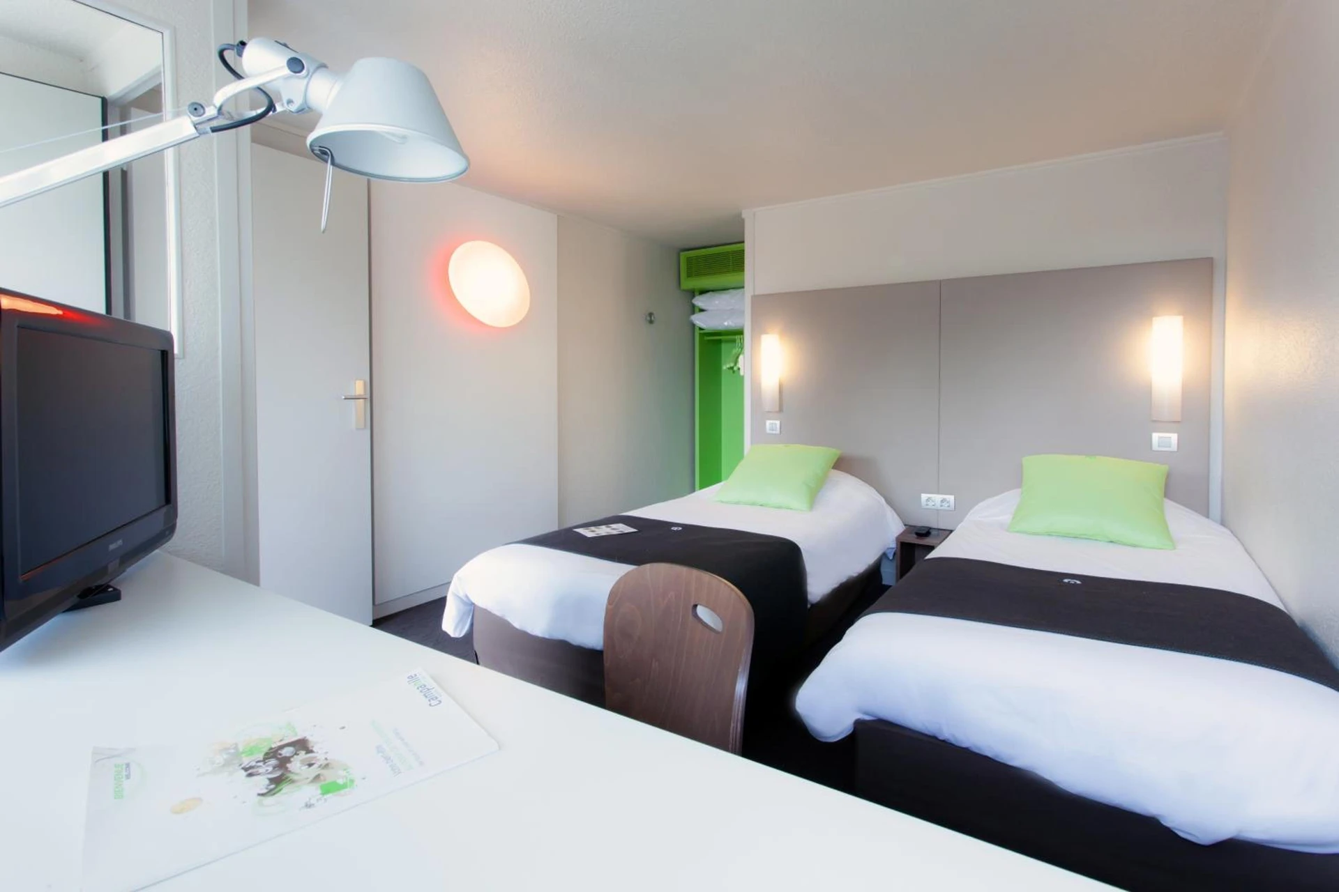 Chambre disponible pour un séminaire d'entreprise à Campanile Saint-Malo ~ Saint-Jouan-Des-Guerets - Saint-Jouan-des-Guérets