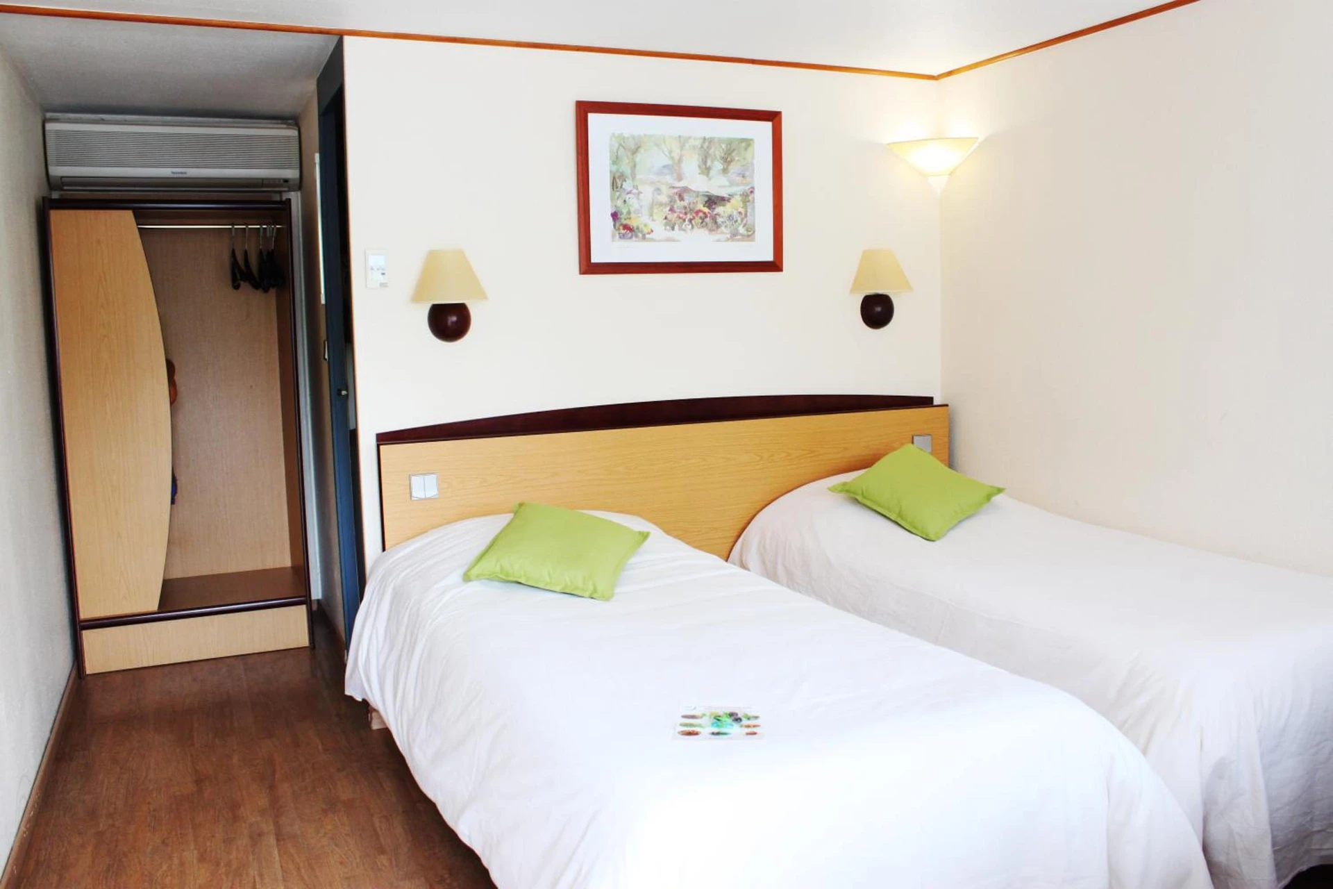 Chambre disponible pour un séminaire d'entreprise à Campanile Saumur - Saumur