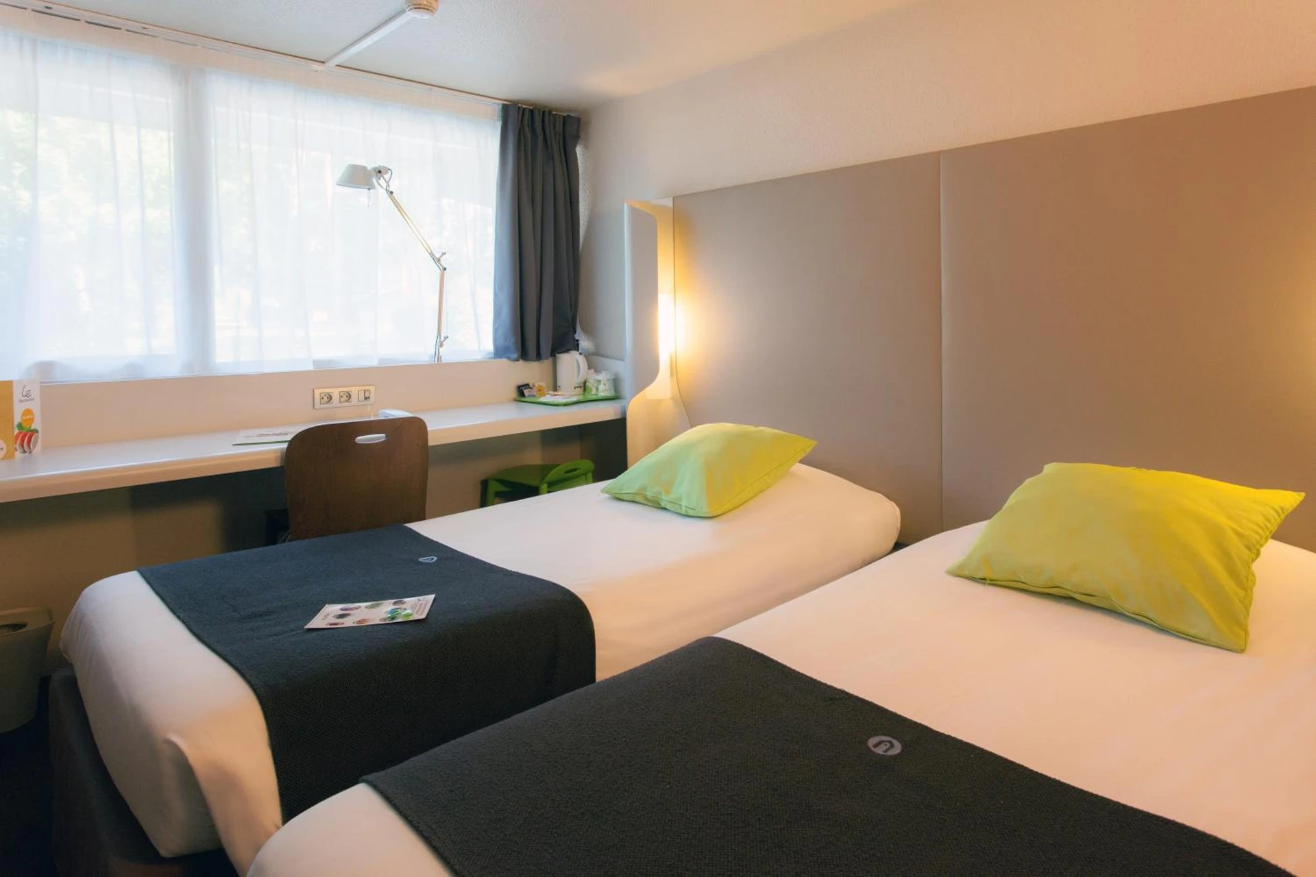 Chambre disponible pour un séminaire d'entreprise à Campanile Tours Sud ~ Joué-Les-Tours - Joué-lès-Tours