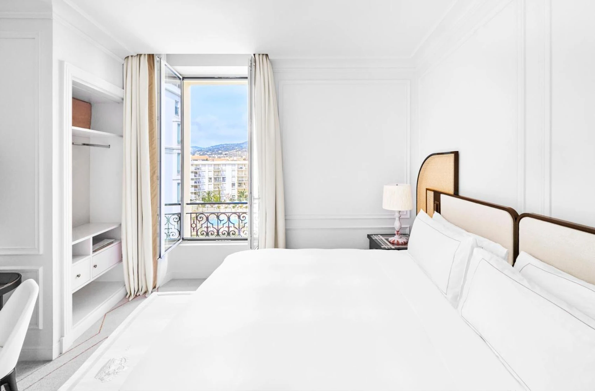 Chambre disponible pour un séminaire d'entreprise à Carlton Cannes, a Regent Hotel - Cannes