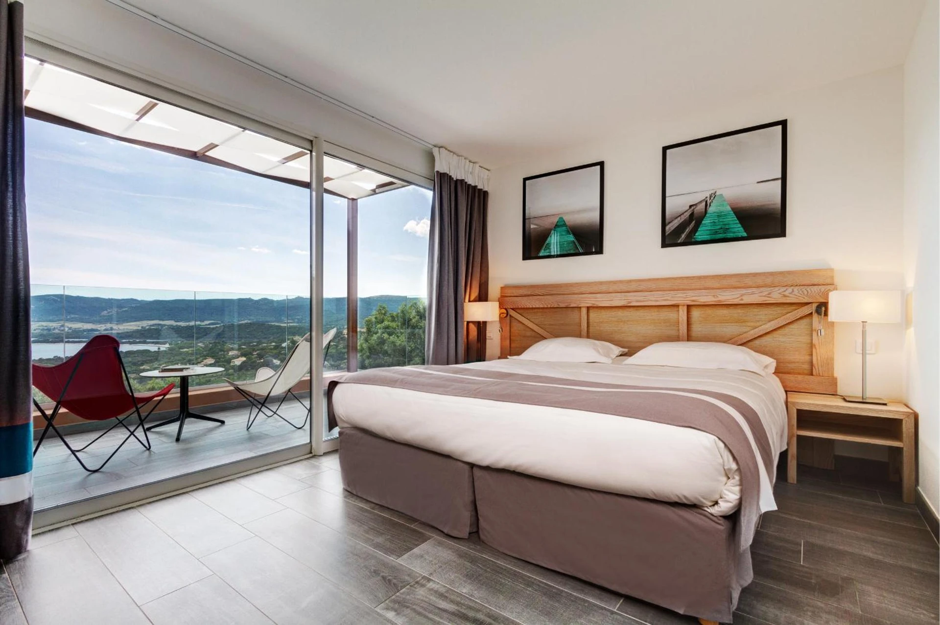 Chambre disponible pour un séminaire d'entreprise à Hotel Carre Noir - Porto-Vecchio