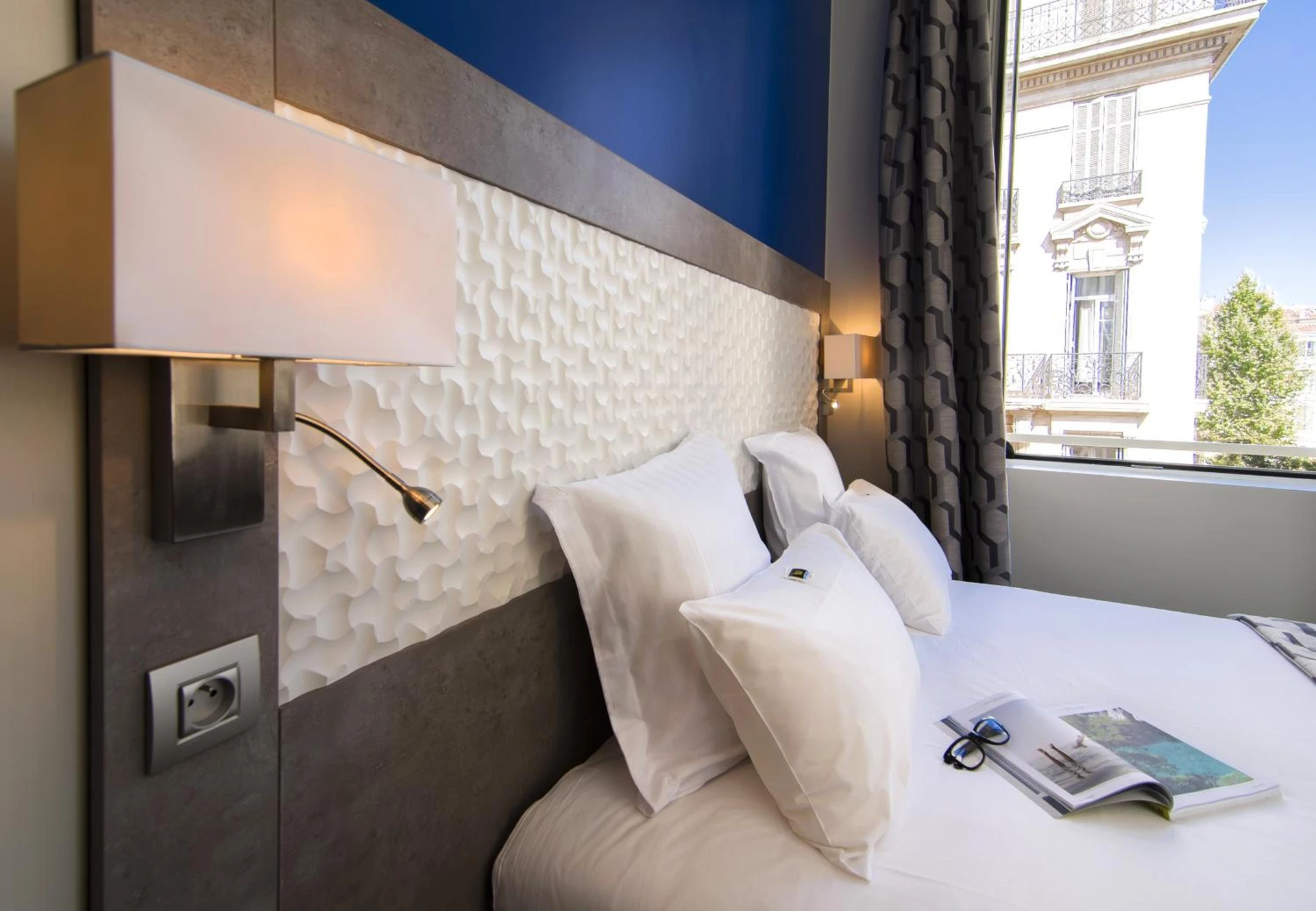 Chambre disponible pour un séminaire d'entreprise à Hôtel Carré Vieux Port - Marseille