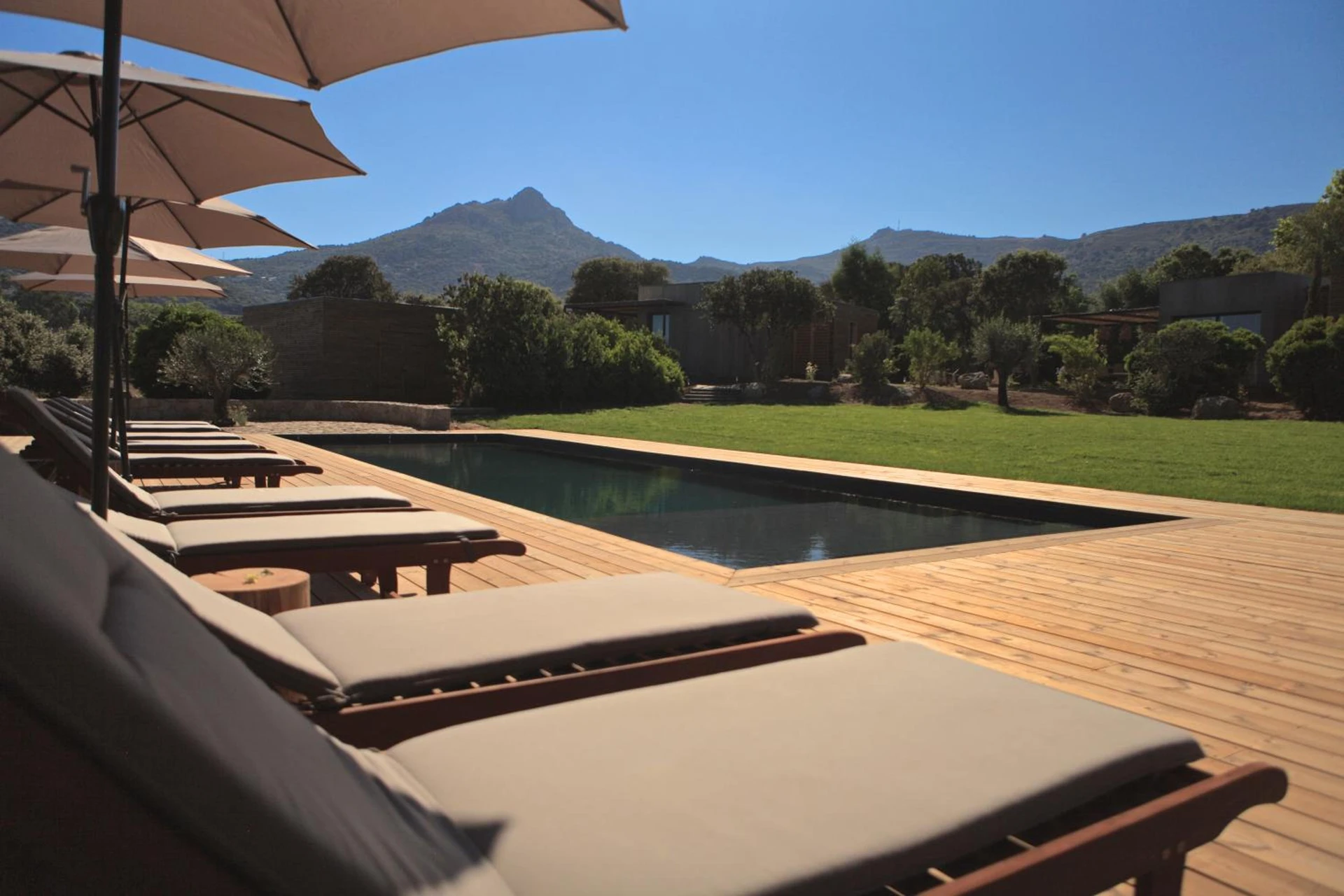 Salle de séminaire à Casa Legna - Organiser un événement professionnel à Pigna