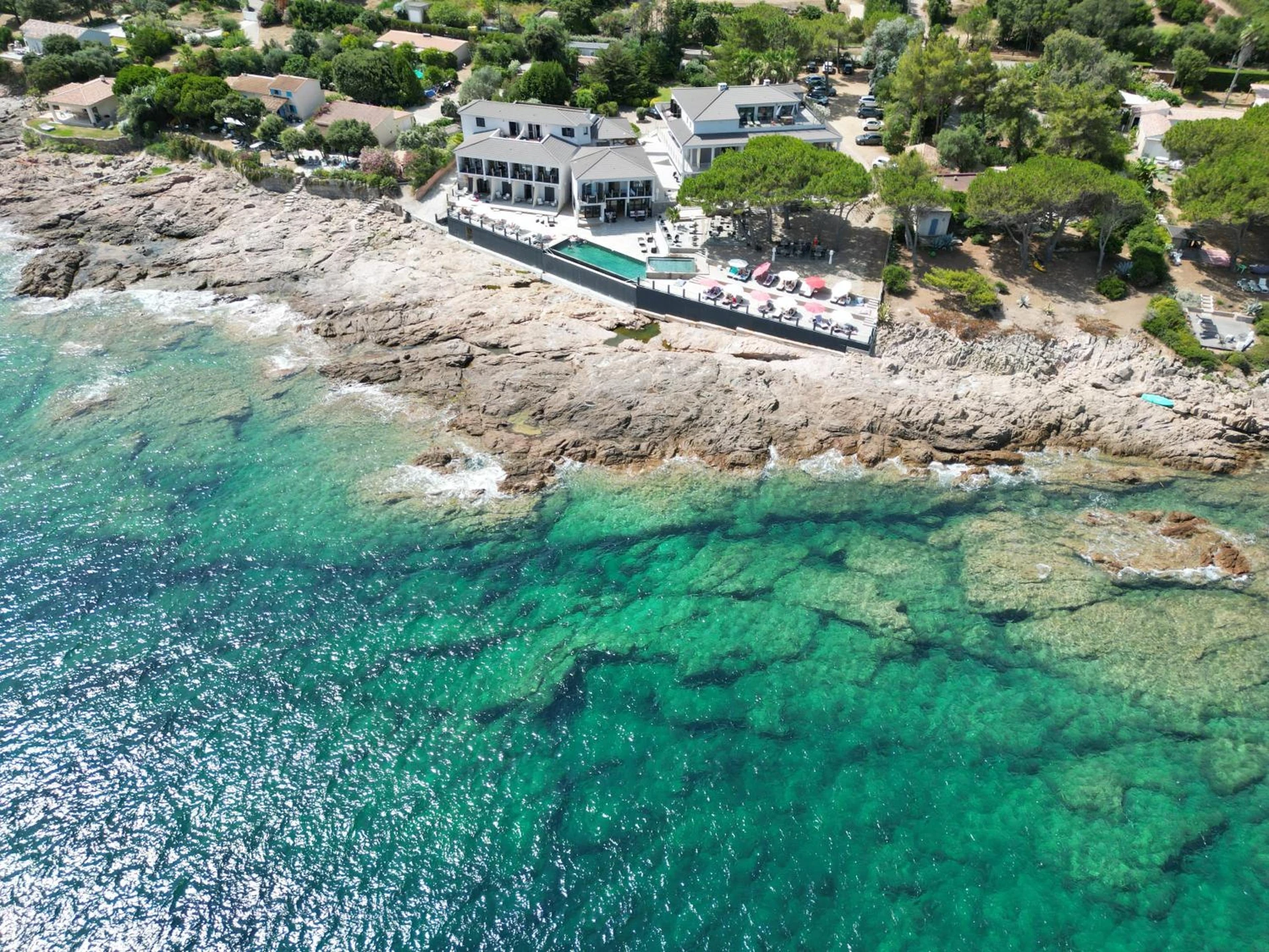 Chambre à Hôtel Castel d'Orcino - Organiser un séminaire d'entreprise à Calcatoggio