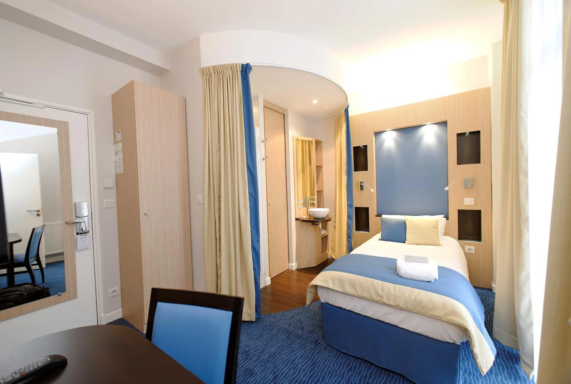 Chambre disponible pour un séminaire d'entreprise à Castel Victoria - Le Touquet-Paris-Plage