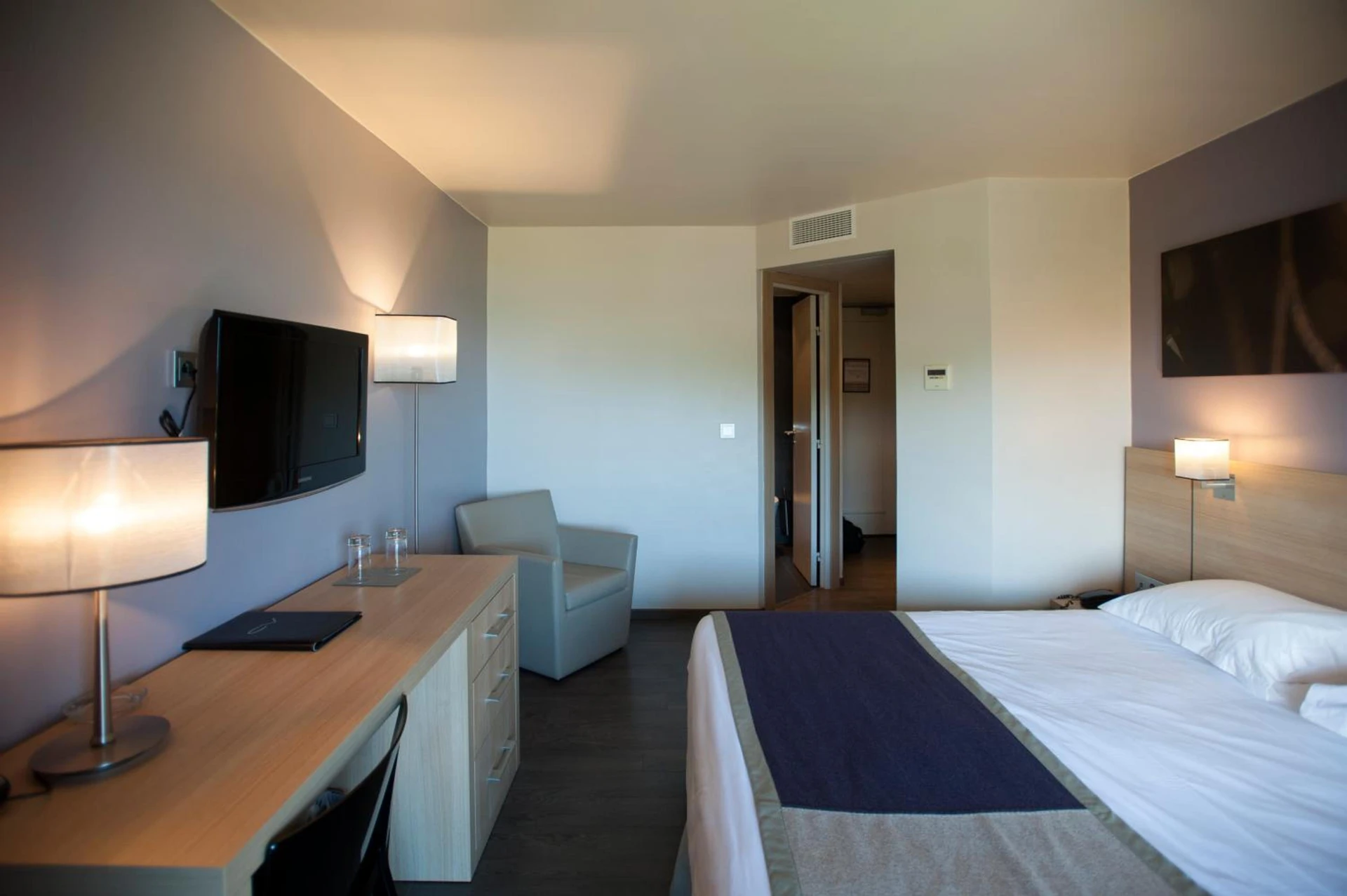 Chambre disponible pour un séminaire d'entreprise à Hôtel Castell'Verde - Porto-Vecchio