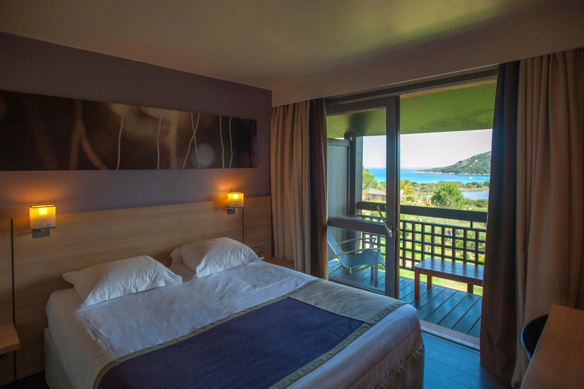 Magnifique chambre pour un séminaire d'entreprise à Hôtel Castell'Verde - Porto-Vecchio