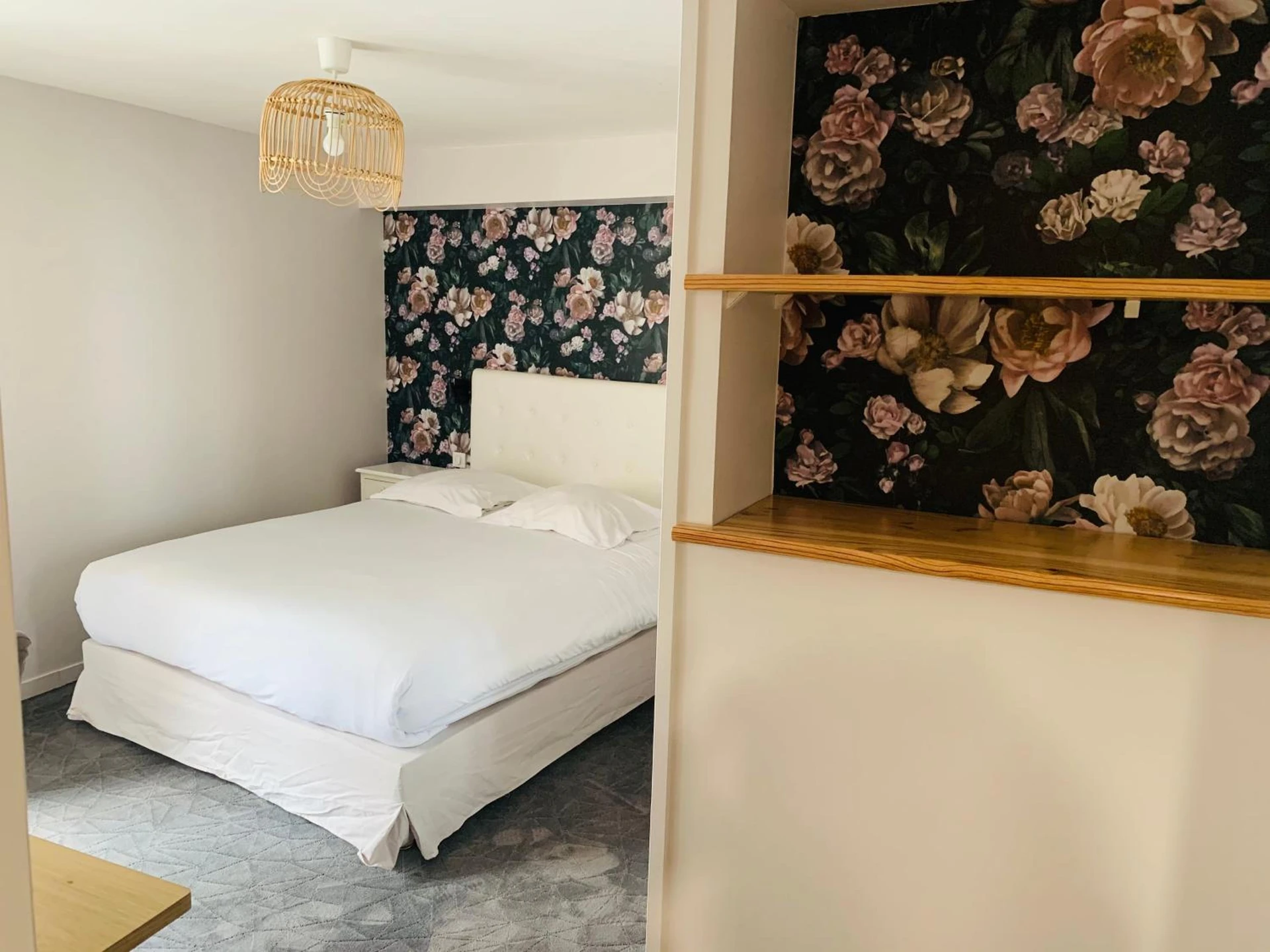 Chambre disponible pour un séminaire d'entreprise à Hôtel Central - Avignon