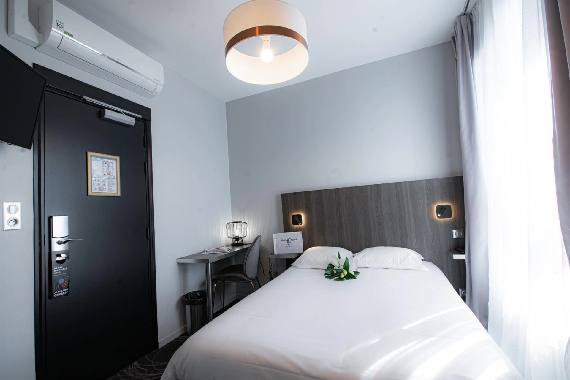 Chambre disponible pour un séminaire d'entreprise à Hôtel Central - Poitiers