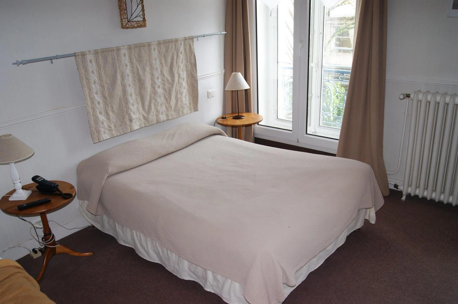 Magnifique chambre pour un séminaire d'entreprise à Hôtel Central - Pau