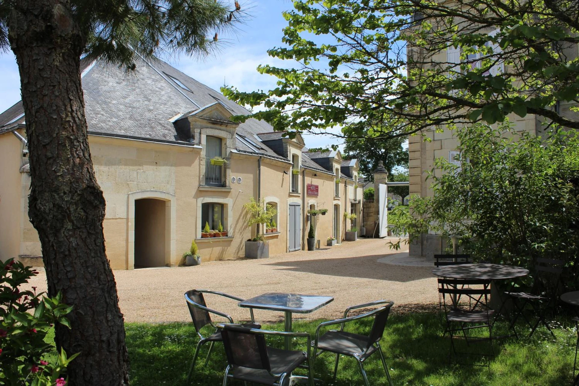 Organiser un séminaire d'entreprise : Hôtel & Spa Chai De La Paleine à le-puy-notre-dame