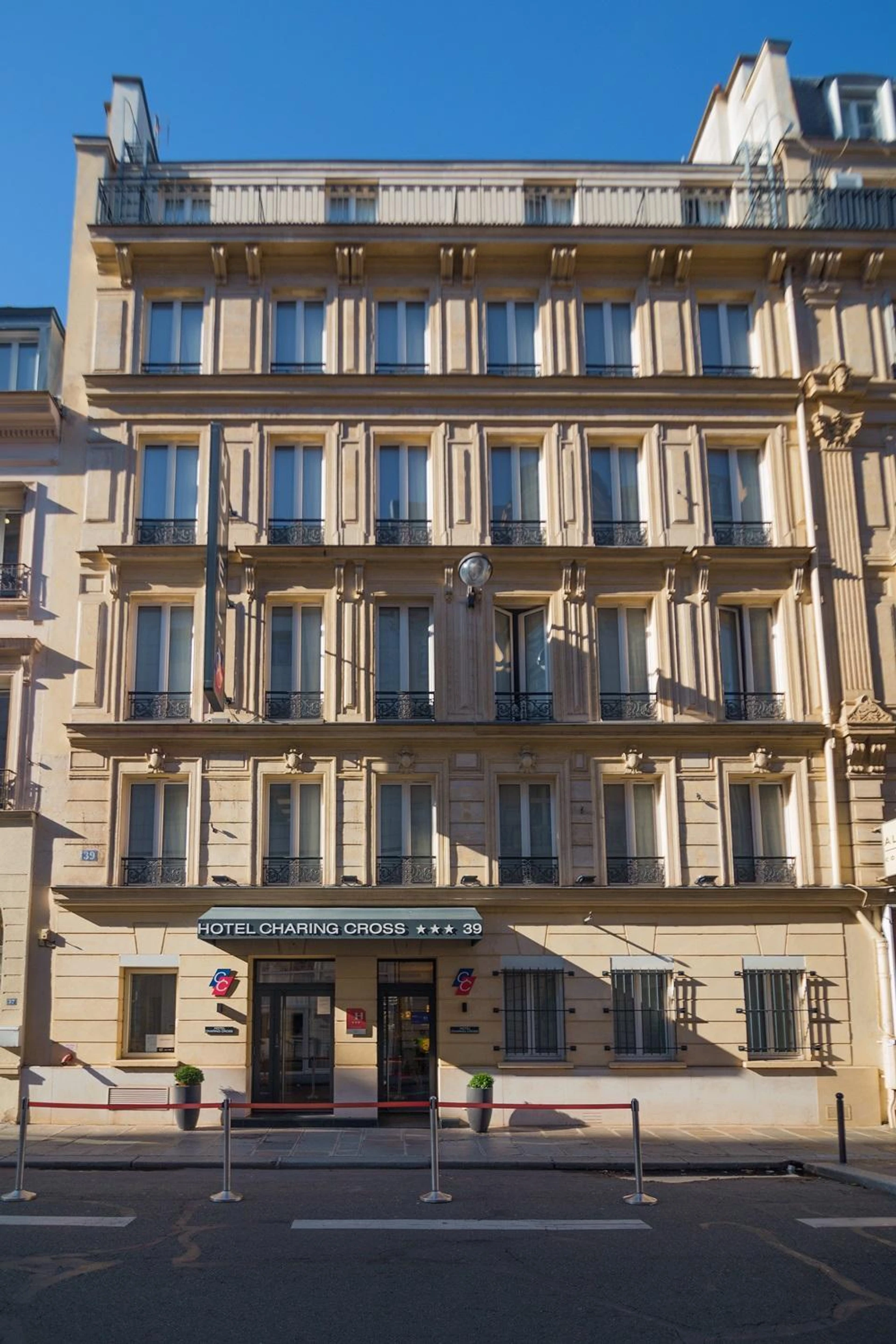 Ambiance de travail pour séminaire d'entreprise à Hôtel Charing Cross - Paris