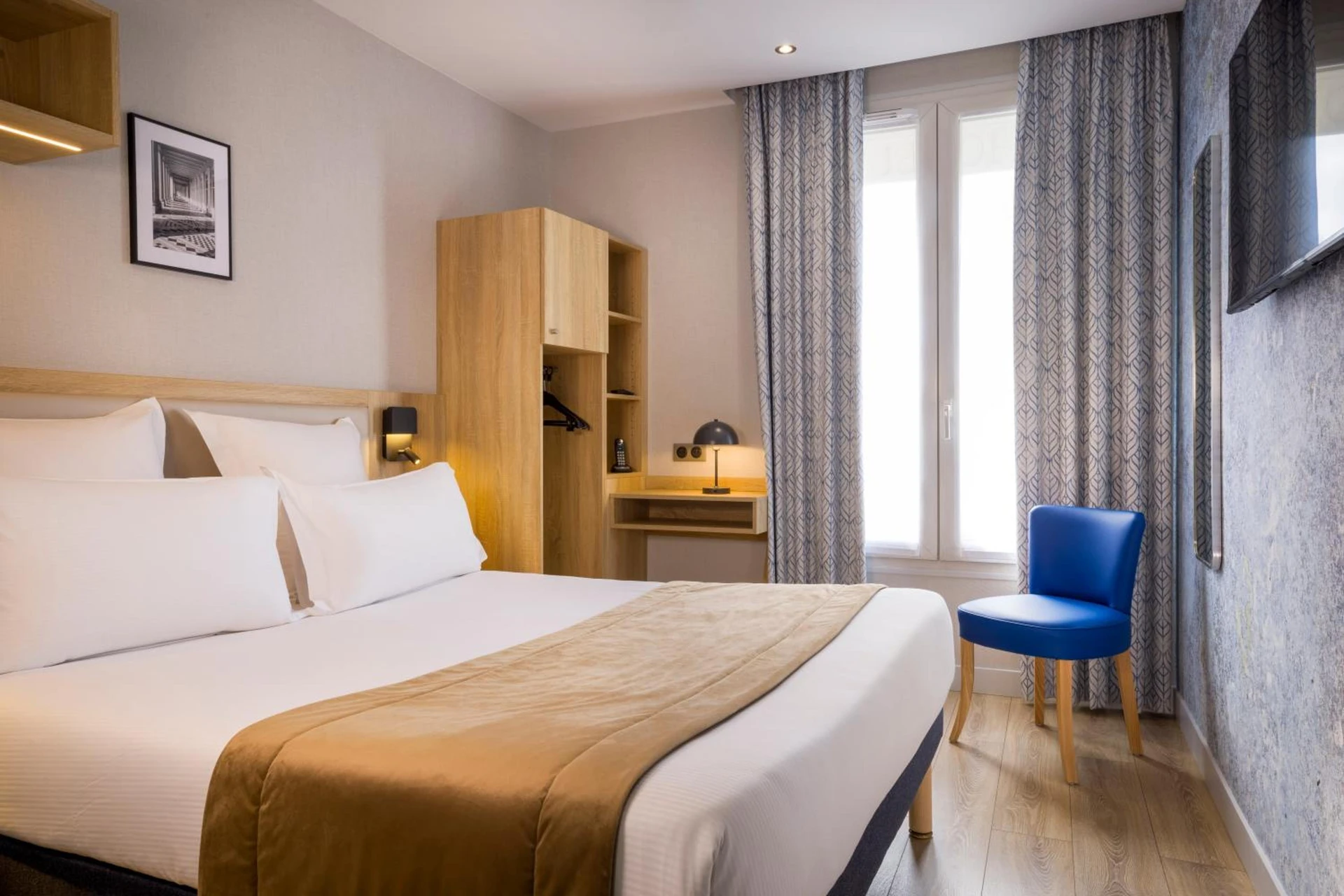 Chambre disponible pour un séminaire d'entreprise à Hotel Charlemagne - Neuilly-sur-Seine