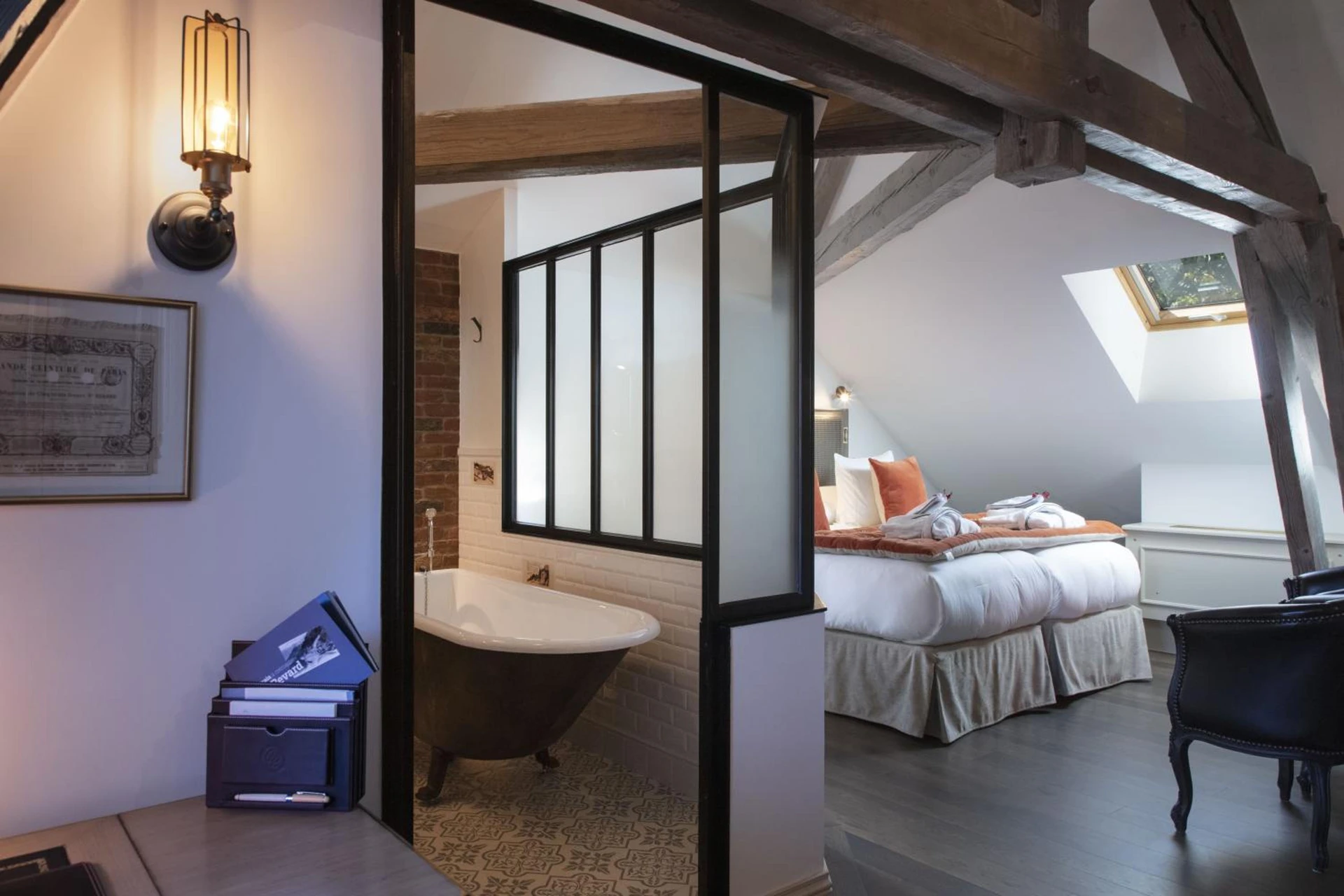 Chambre disponible pour un séminaire d'entreprise à Château Brachet - Grésy-sur-Aix