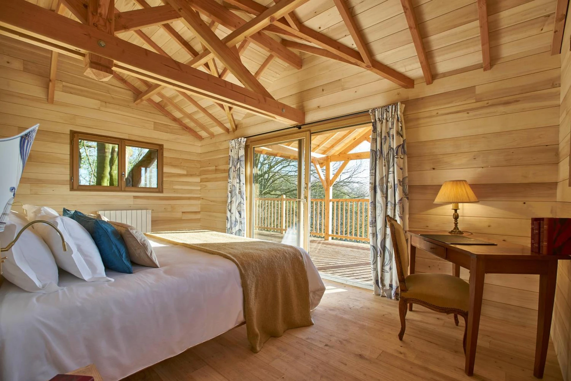 Chambre disponible pour un séminaire d'entreprise à Chateau d'Audrieu - Audrieu