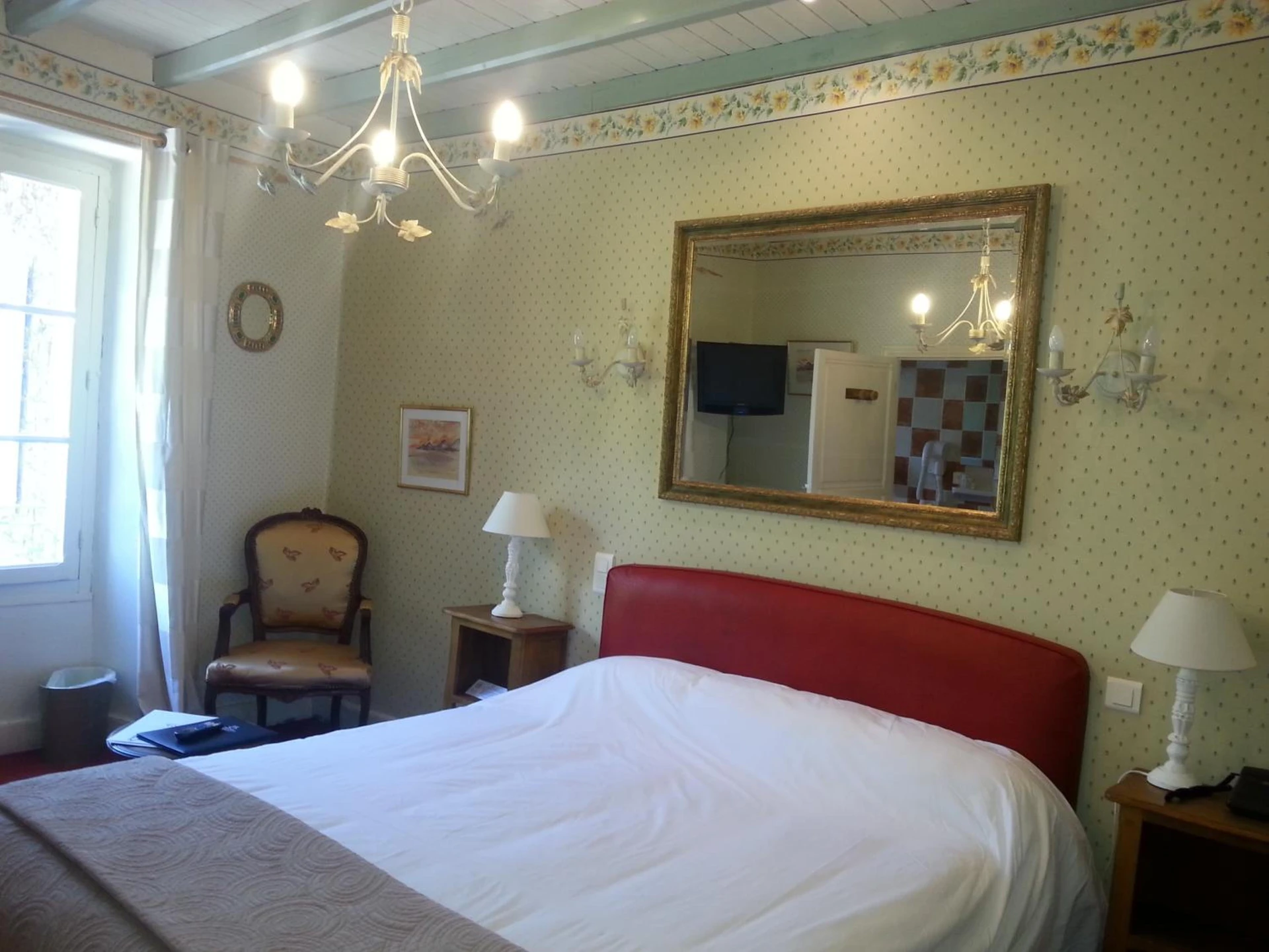 Chambre disponible pour un séminaire d'entreprise à Chateau d'Ayres - Hôtel & Spa - Meyrueis