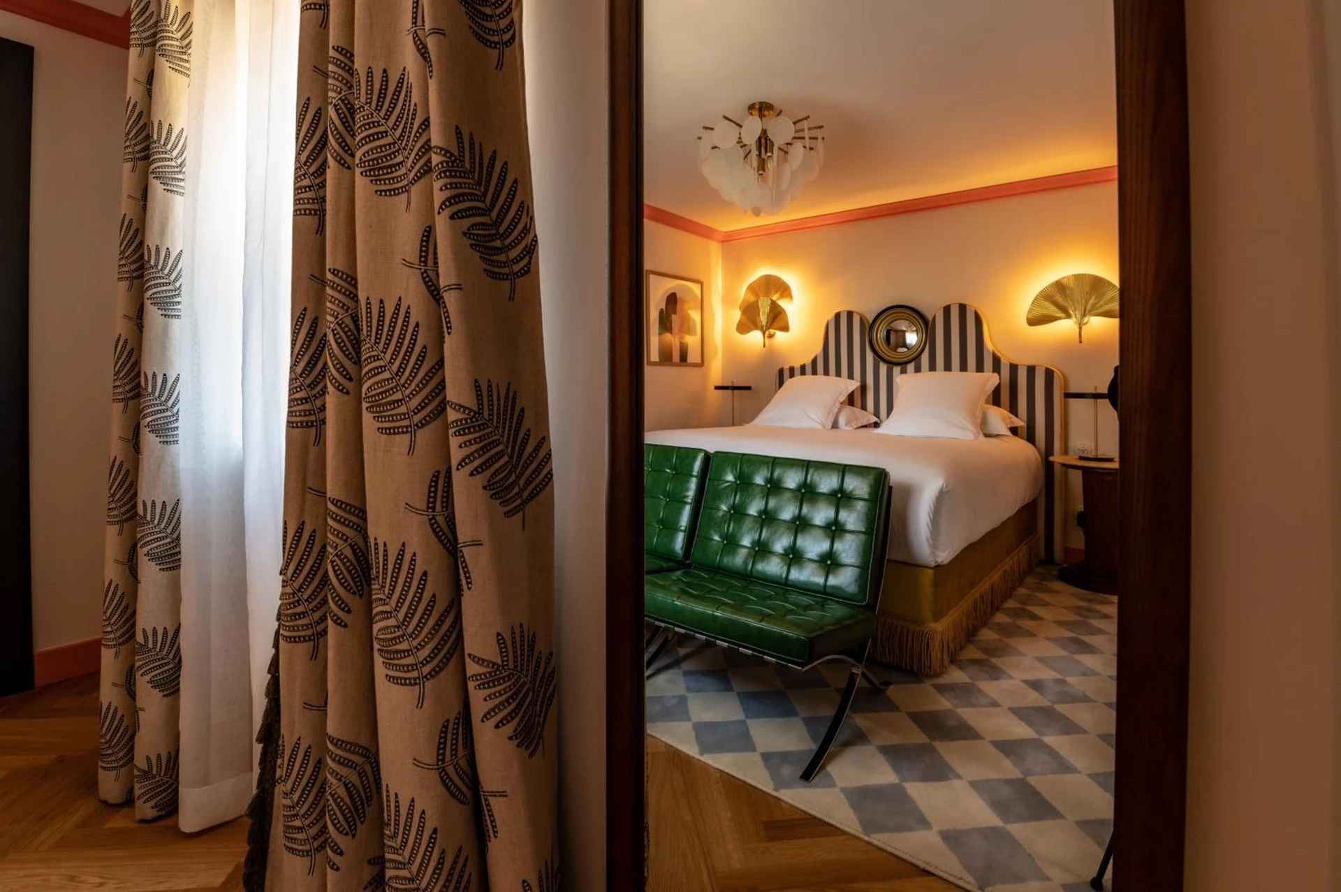 Chambre disponible pour un séminaire d'entreprise à Château de Fiac - Luxurious Hôtel & Spa - Fiac