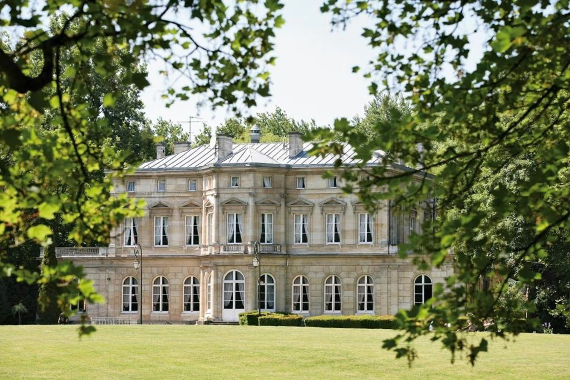 Organiser un séminaire d'entreprise : Château De La Motte Fenelon à cambrai