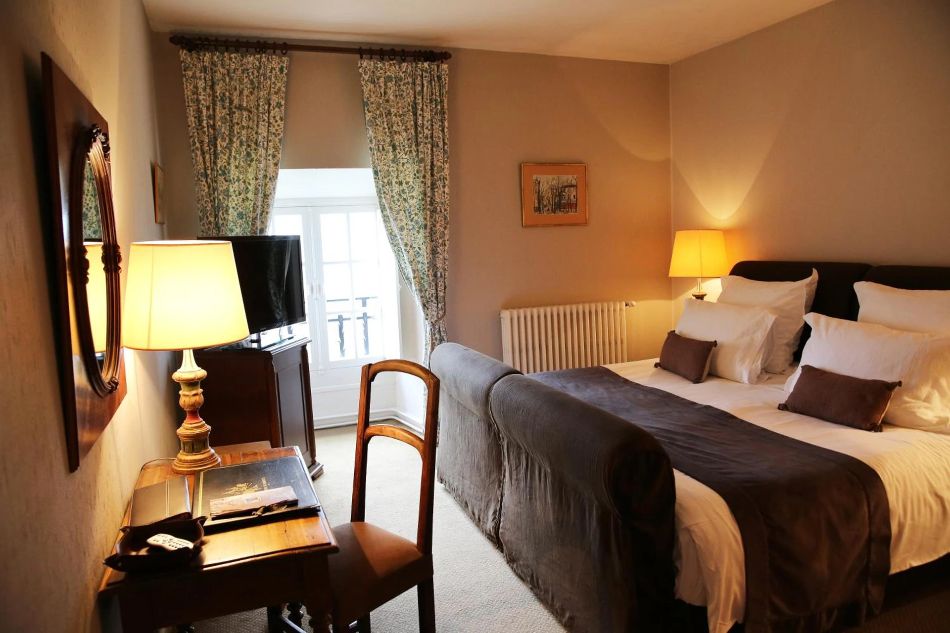 Magnifique chambre pour un séminaire d'entreprise à Château de Mercuès - Mercuès