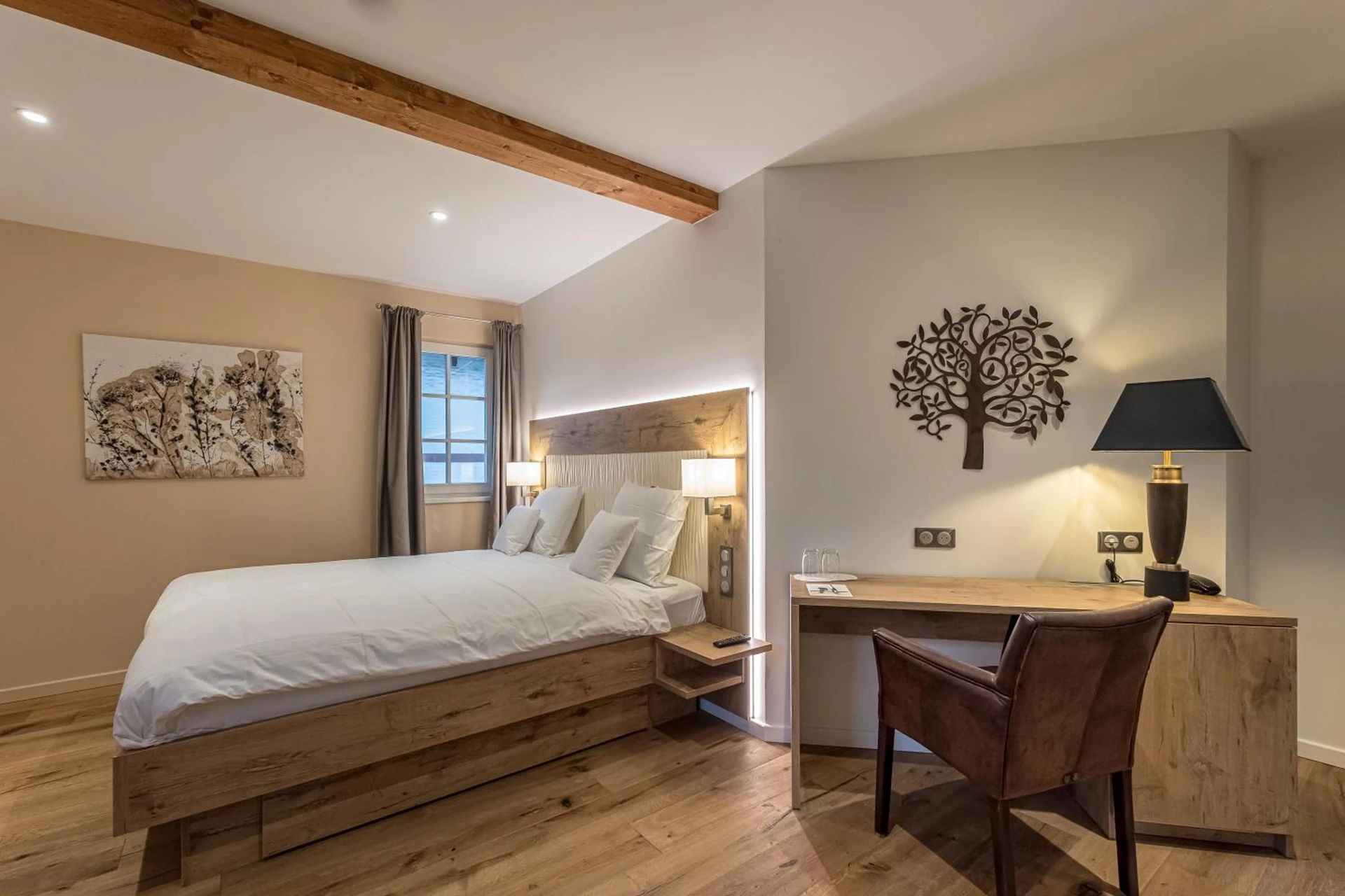 Chambre disponible pour un séminaire d'entreprise à Château de Pourtalès - Strasbourg