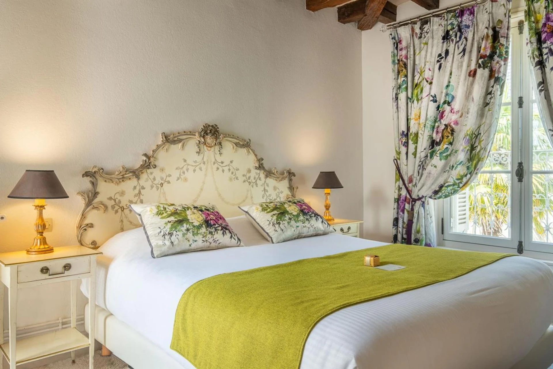 Magnifique chambre pour un séminaire d'entreprise à Chateau De Rochecotte - Saint-Patrice