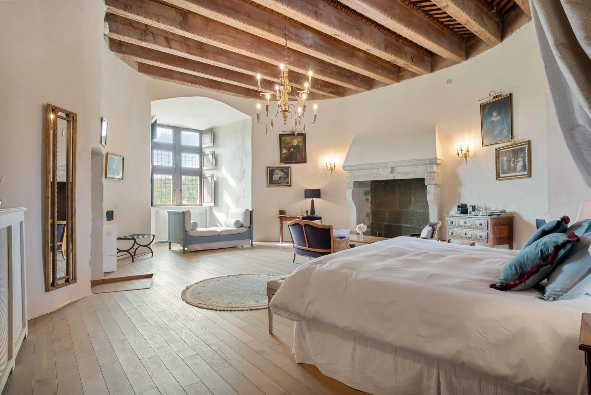 Organiser un séminaire d'entreprise : Château de Saint Vidal à saint-vidal