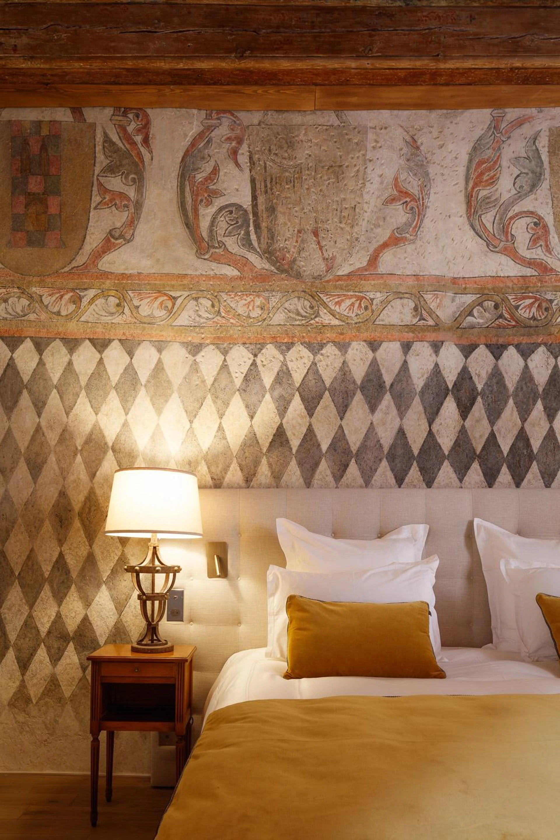 Chambre disponible pour un séminaire d'entreprise à Château de Saint Vidal - Saint-Vidal
