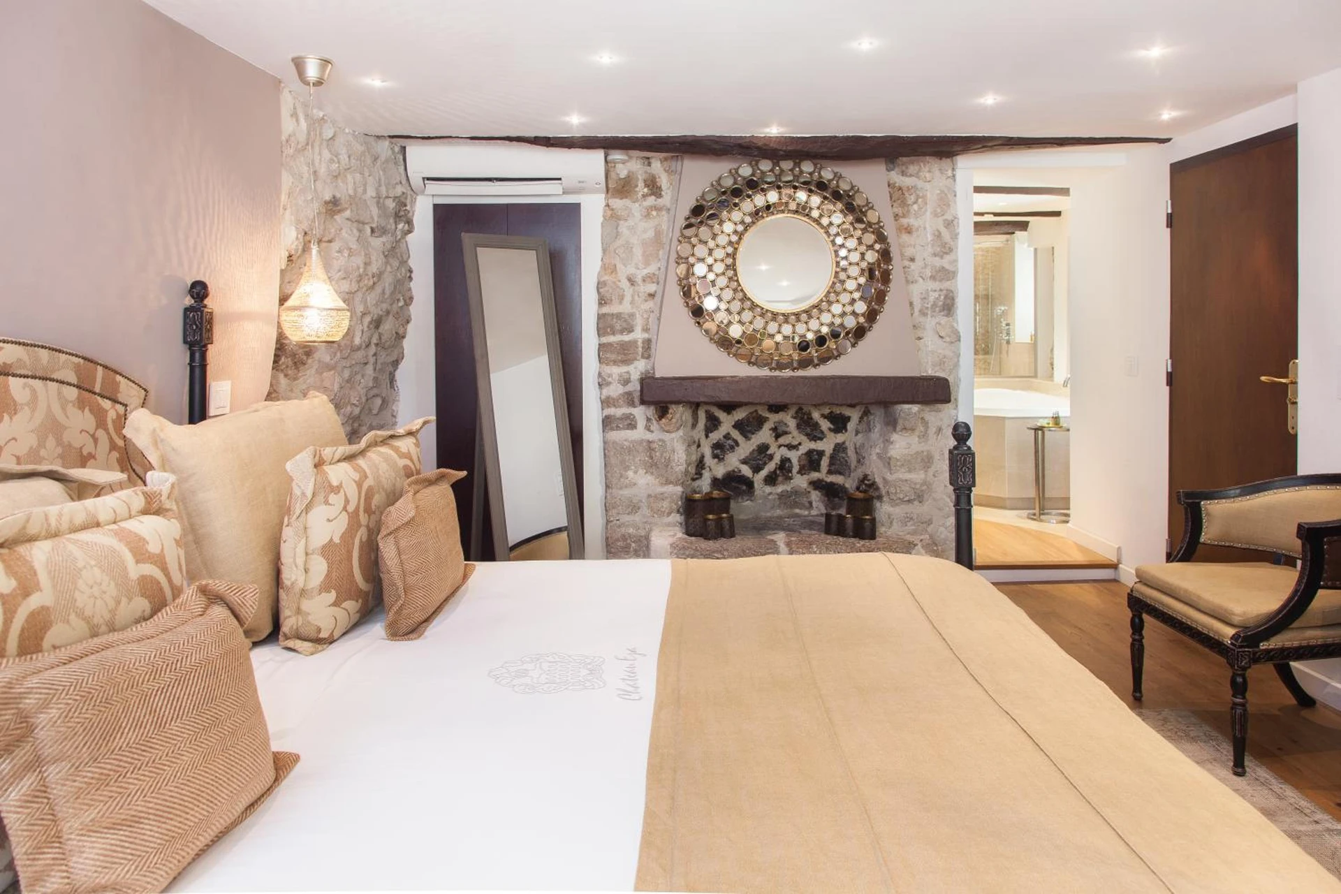 Chambre disponible pour un séminaire d'entreprise à Chateau Eza - Èze