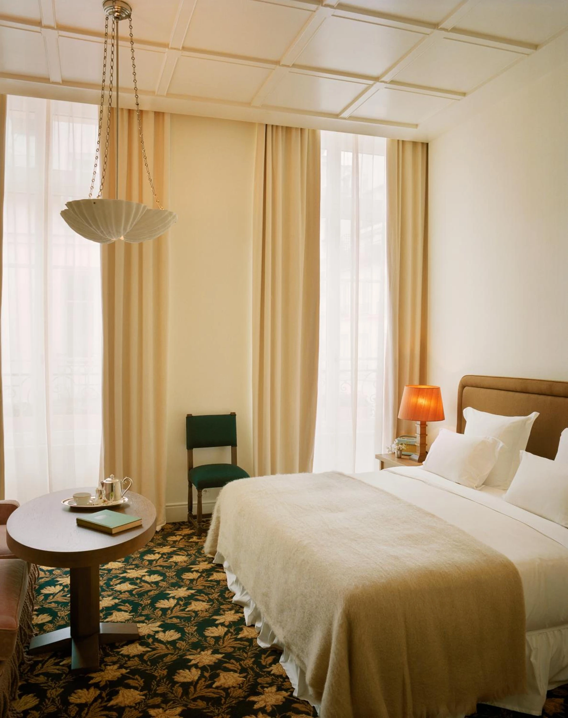 Chambre disponible pour un séminaire d'entreprise à Château Voltaire - Paris