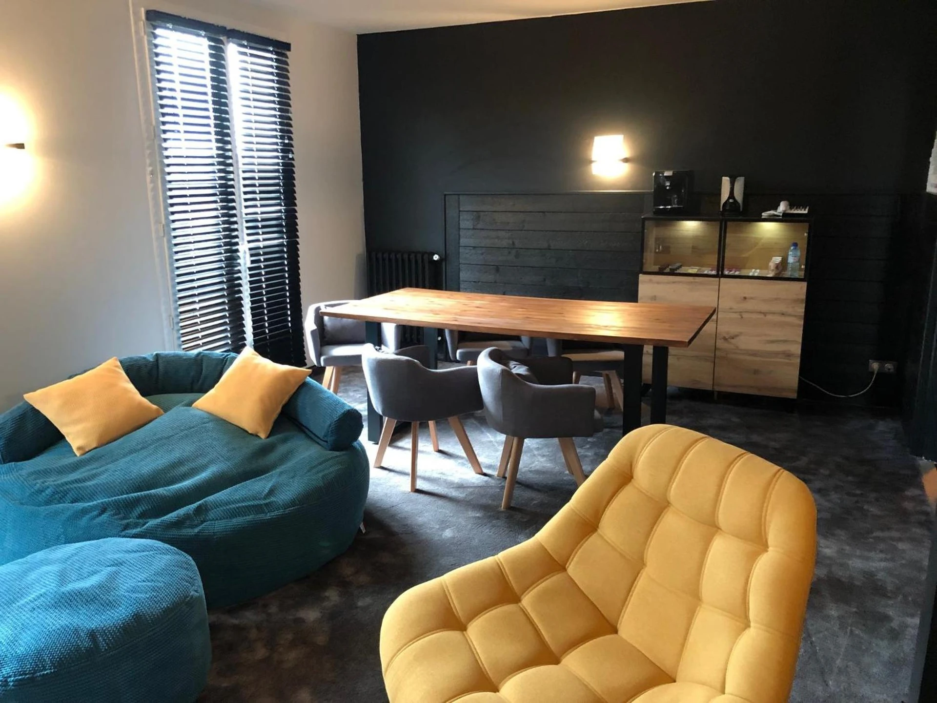 Chambre disponible pour un séminaire d'entreprise à Logis Hôtel et Spa Chez Camillou - Aumont-Aubrac