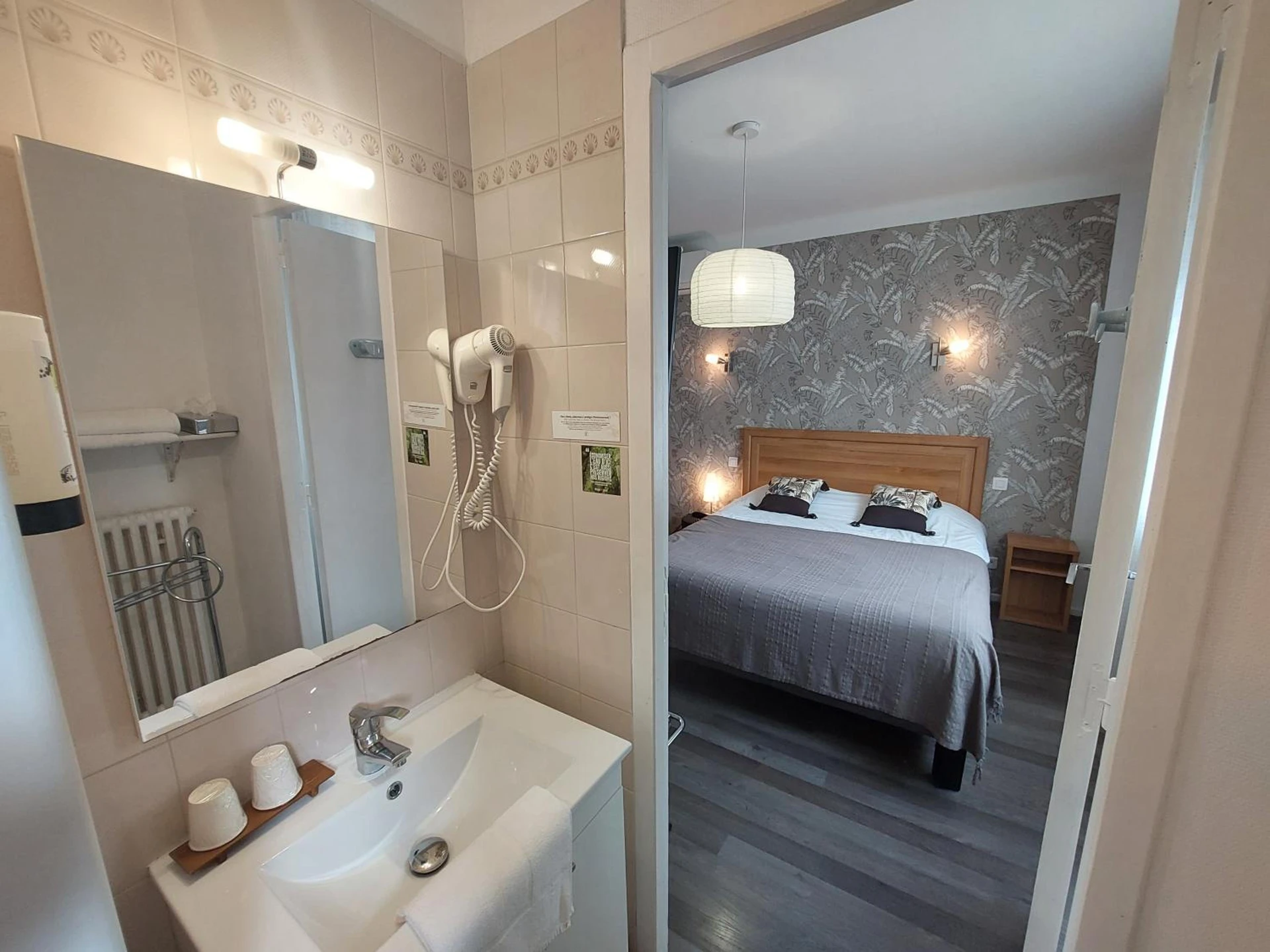 Organiser un séminaire d'entreprise : Chez Terrassier - Logis Hôtels - Hotel et Restaurant à vaissac